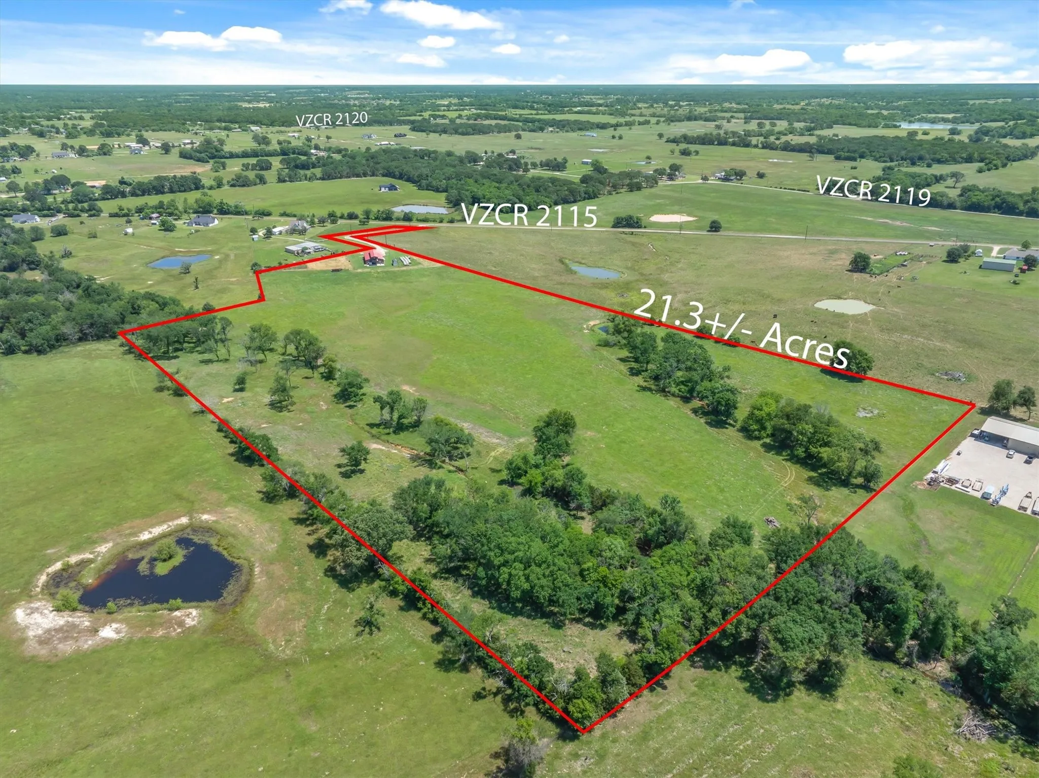 Single Family Residence For Sale in Van Zandt County , 1026 Vz County Road 2115, Canton, Texas 75103, 4 Bedroom, 3 Bathroom, Garage spaces, 2,400 Sqft, built in 2020, mls#21273134, Real Estate Agent in Canton, Homes For Sale in Van Zandt county, Homes For Sale in Canton, Realtor in Canton Texas, Real Estate Brokerage Independent Realty Texas, Luminita Cordes Realtor