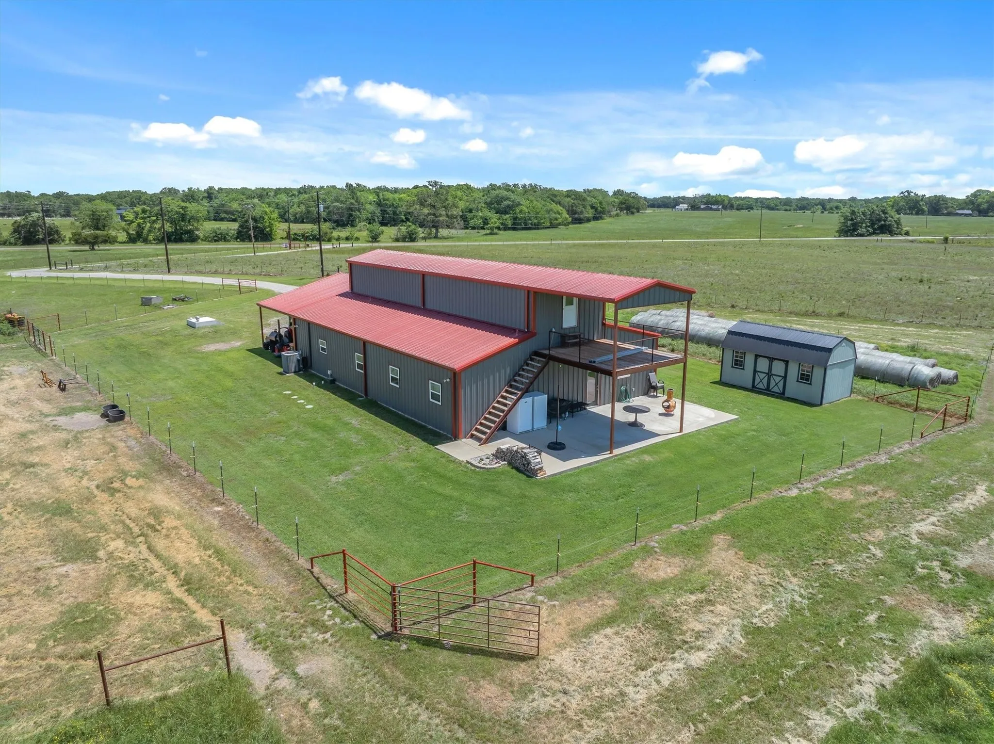Single Family Residence For Sale in Van Zandt County , 1026 Vz County Road 2115, Canton, Texas 75103, 4 Bedroom, 3 Bathroom, Garage spaces, 2,400 Sqft, built in 2020, mls#21273134, Real Estate Agent in Canton, Homes For Sale in Van Zandt county, Homes For Sale in Canton, Realtor in Canton Texas, Real Estate Brokerage Independent Realty Texas, Luminita Cordes Realtor