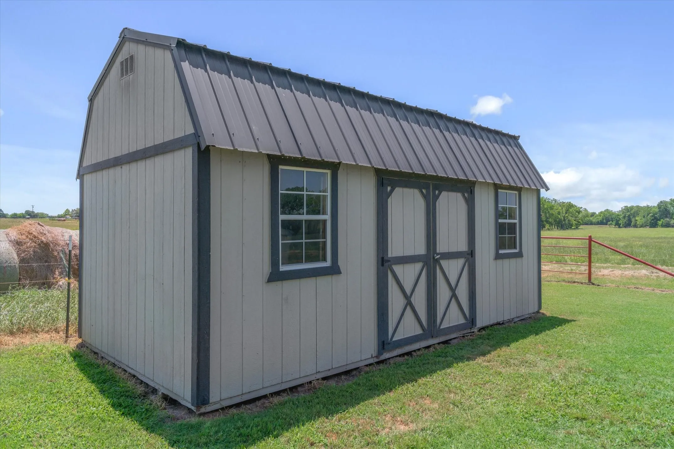 Single Family Residence For Sale in Van Zandt County , 1026 Vz County Road 2115, Canton, Texas 75103, 4 Bedroom, 3 Bathroom, Garage spaces, 2,400 Sqft, built in 2020, mls#21273134, Real Estate Agent in Canton, Homes For Sale in Van Zandt county, Homes For Sale in Canton, Realtor in Canton Texas, Real Estate Brokerage Independent Realty Texas, Luminita Cordes Realtor