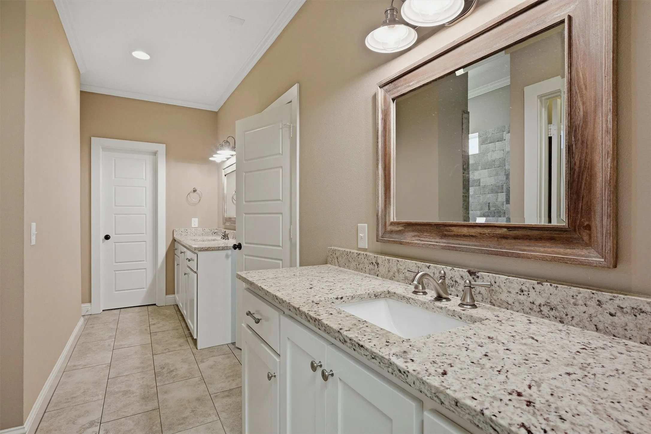 Single Family Residence For Sale in Grayson County , 662 Preakness Place Road, Van Alstyne, Texas 75495, 4 Bedrooms, 3 Bathrooms, 2 Garage spaces, 2,311 Sqft, built in 2017, Price $649,000, mls#21273473, Real Estate Agent in Van Alstyne, Homes For Sale in Grayson county, Homes For Sale in Van Alstyne, Realtor in Van Alstyne Texas, Real Estate Brokerage Independent Realty Texas, Luminita Cordes Realtor