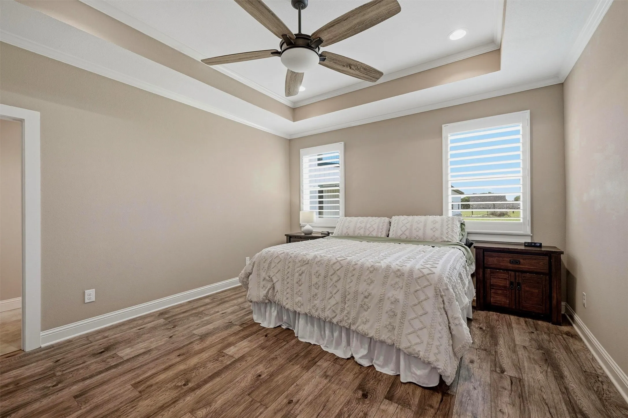 Single Family Residence For Sale in Grayson County , 662 Preakness Place Road, Van Alstyne, Texas 75495, 4 Bedrooms, 3 Bathrooms, 2 Garage spaces, 2,311 Sqft, built in 2017, Price $649,000, mls#21273473, Real Estate Agent in Van Alstyne, Homes For Sale in Grayson county, Homes For Sale in Van Alstyne, Realtor in Van Alstyne Texas, Real Estate Brokerage Independent Realty Texas, Luminita Cordes Realtor