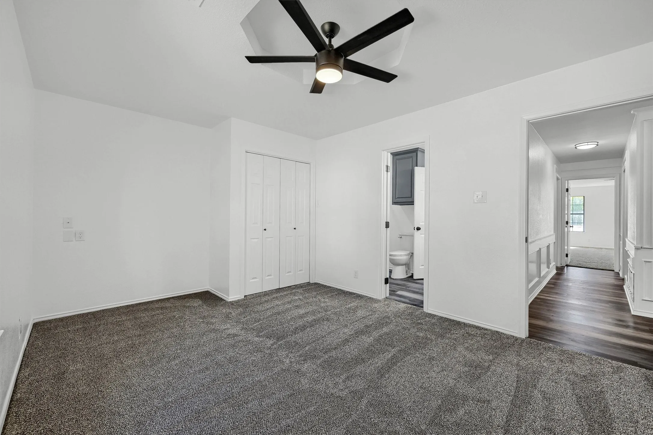 Single Family Residence For Sale in Grayson County , 608 North Avenue, Whitesboro, Texas 76273, 4 Bedroom, 3 Bathroom, 2 Garage spaces, 2,277 Sqft, built in 1985, mls#21273511, Real Estate Agent in Whitesboro, Homes For Sale in Grayson county, Homes For Sale in Whitesboro, Realtor in Whitesboro Texas, Real Estate Brokerage Independent Realty Texas, Luminita Cordes Realtor