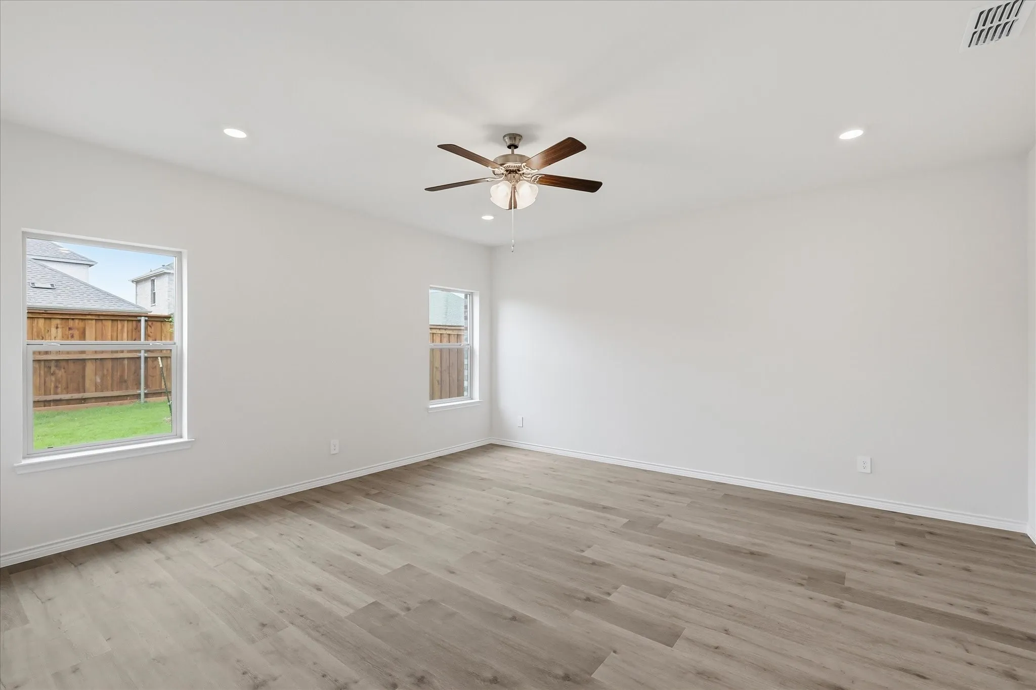 Single Family Residence For Rent in Denton County , 937 lost mine Trail, Little Elm, Texas 75068, 4 Bedrooms, 3 Bathrooms, 2 Garage spaces, 2,498 Sqft, built in 2026, Price $2,700, mls#21273167, Real Estate Agent in Little Elm, Homes For Rent in Denton county, Homes For Rent in Little Elm, Realtor in Little Elm Texas, Real Estate Brokerage Independent Realty Texas, Luminita Cordes Realtor