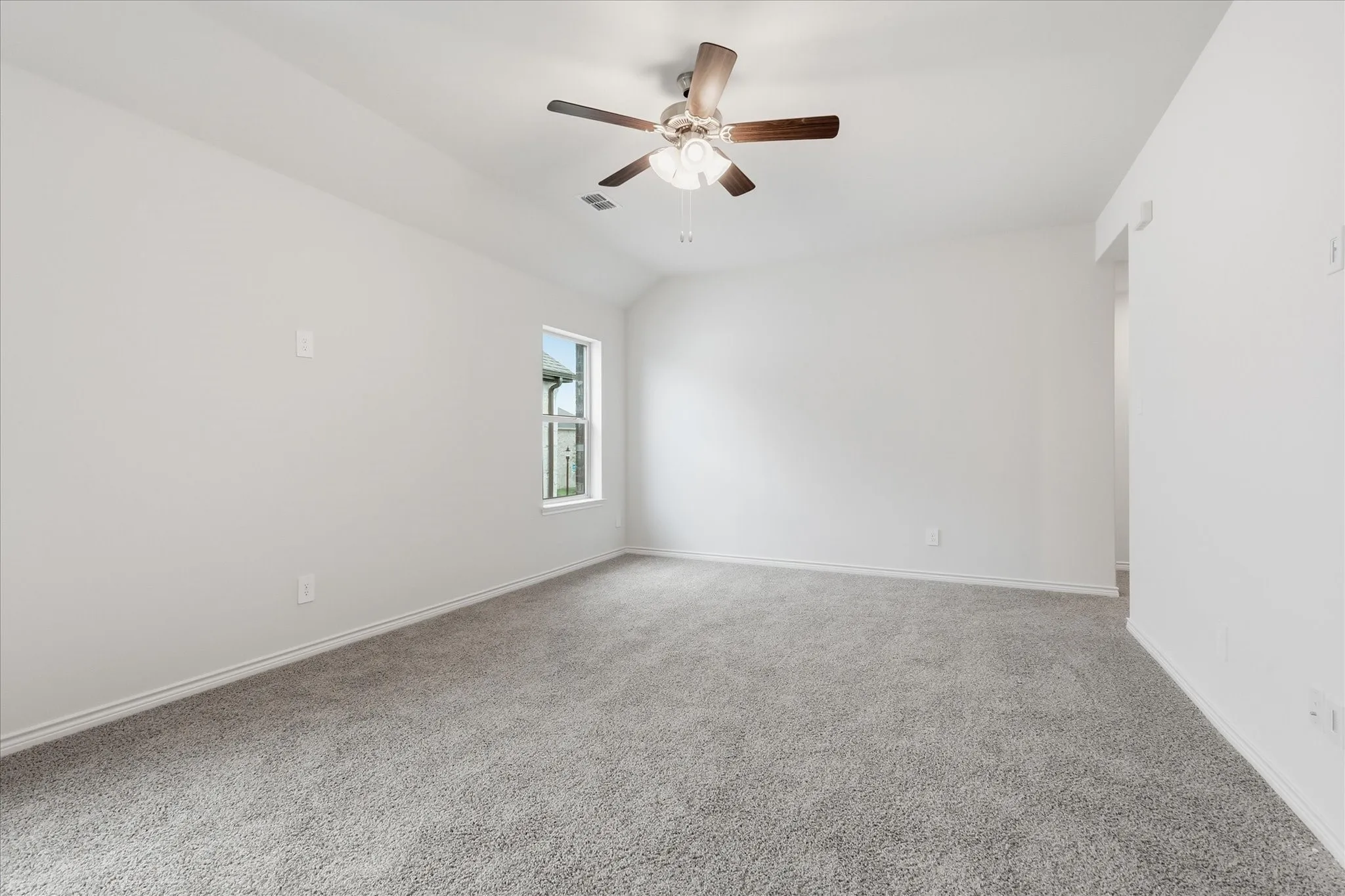 Single Family Residence For Rent in Denton County , 937 lost mine Trail, Little Elm, Texas 75068, 4 Bedrooms, 3 Bathrooms, 2 Garage spaces, 2,498 Sqft, built in 2026, Price $2,700, mls#21273167, Real Estate Agent in Little Elm, Homes For Rent in Denton county, Homes For Rent in Little Elm, Realtor in Little Elm Texas, Real Estate Brokerage Independent Realty Texas, Luminita Cordes Realtor