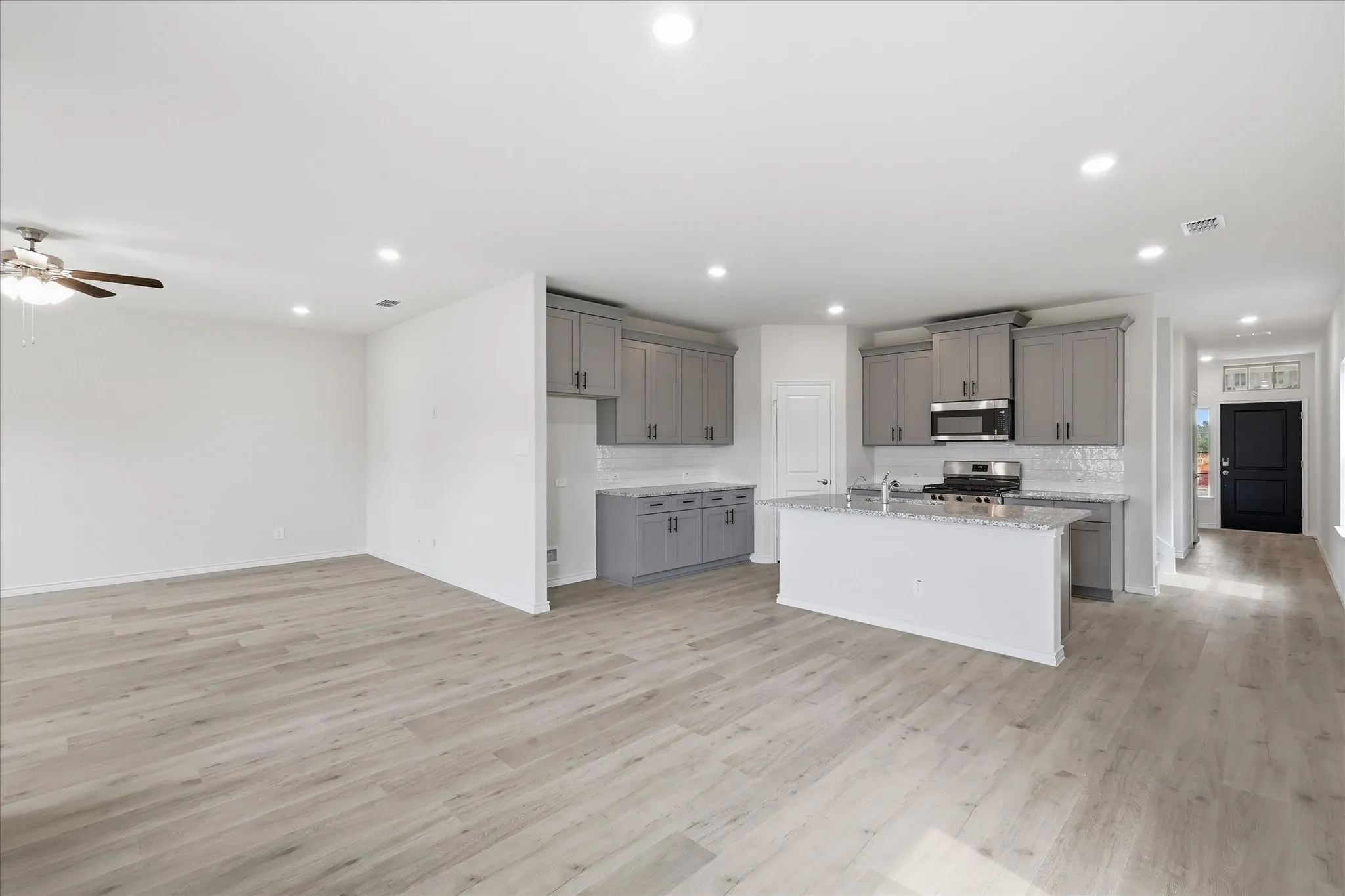 Single Family Residence For Rent in Denton County , 937 lost mine Trail, Little Elm, Texas 75068, 4 Bedrooms, 3 Bathrooms, 2 Garage spaces, 2,498 Sqft, built in 2026, Price $2,700, mls#21273167, Real Estate Agent in Little Elm, Homes For Rent in Denton county, Homes For Rent in Little Elm, Realtor in Little Elm Texas, Real Estate Brokerage Independent Realty Texas, Luminita Cordes Realtor