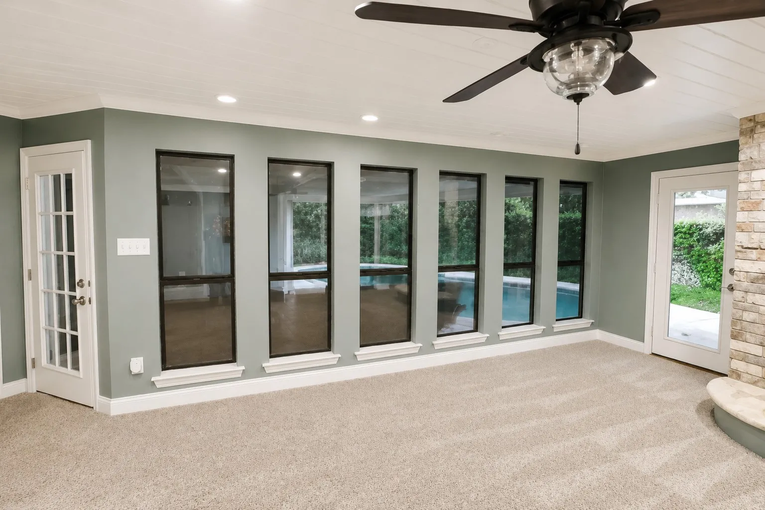 Single Family Residence For Sale in Tarrant County , 3302 Westgrove Drive, Arlington, Texas 76001, 5 Bedroom, 4 Bathroom, 2 Garage spaces, 2,341 Sqft, built in 1985, mls#21273553, Real Estate Agent in Arlington, Homes For Sale in Tarrant county, Homes For Sale in Arlington, Realtor in Arlington Texas, Real Estate Brokerage Independent Realty Texas, Luminita Cordes Realtor