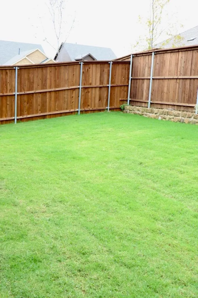 Single Family Residence For Rent in Grayson County , 3902 Nature Court, Denison, Texas 75020, 4 Bedrooms, 4 Bathrooms, 2 Garage spaces, 2,218 Sqft, built in 2023, Price $2,450, mls#21273017, Real Estate Agent in Denison, Homes For Rent in Grayson county, Homes For Rent in Denison, Realtor in Denison Texas, Real Estate Brokerage Independent Realty Texas, Luminita Cordes Realtor