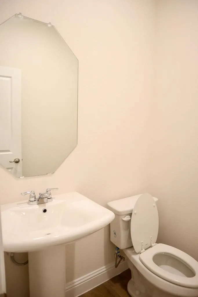 Single Family Residence For Rent in Grayson County , 3902 Nature Court, Denison, Texas 75020, 4 Bedrooms, 4 Bathrooms, 2 Garage spaces, 2,218 Sqft, built in 2023, Price $2,450, mls#21273017, Real Estate Agent in Denison, Homes For Rent in Grayson county, Homes For Rent in Denison, Realtor in Denison Texas, Real Estate Brokerage Independent Realty Texas, Luminita Cordes Realtor