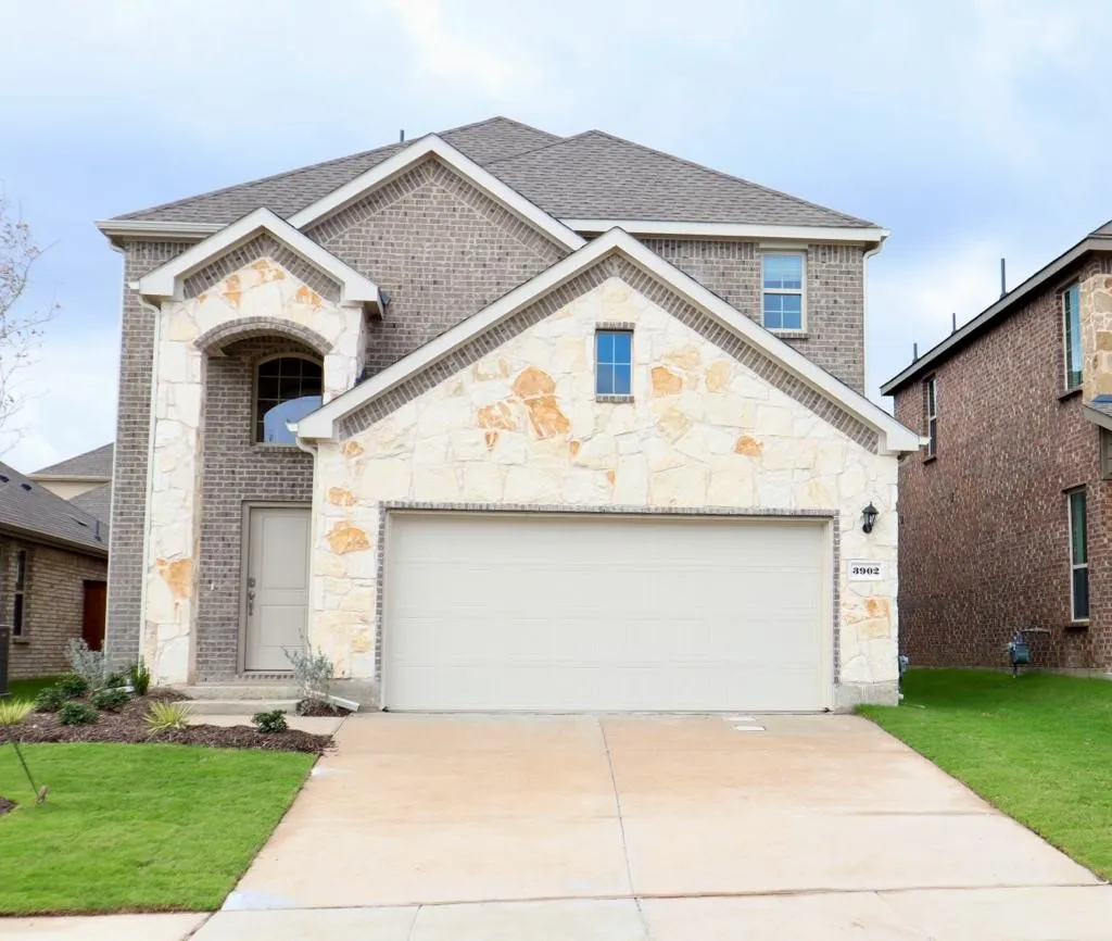 Single Family Residence For Rent in Grayson County , 3902 Nature Court, Denison, Texas 75020, 4 Bedrooms, 4 Bathrooms, 2 Garage spaces, 2,218 Sqft, built in 2023, Price $2,450, mls#21273017, Real Estate Agent in Denison, Homes For Rent in Grayson county, Homes For Rent in Denison, Realtor in Denison Texas, Real Estate Brokerage Independent Realty Texas, Luminita Cordes Realtor
