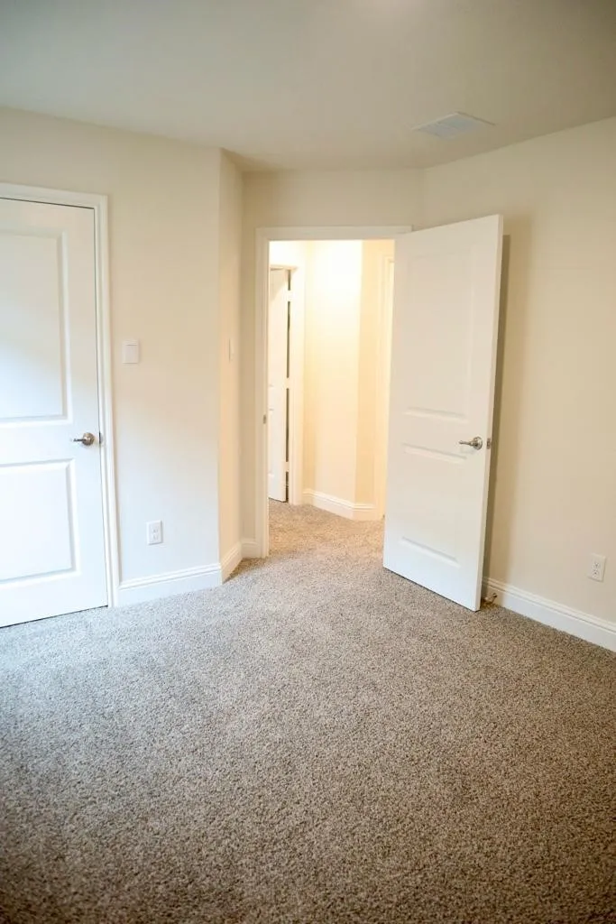 Single Family Residence For Rent in Grayson County , 3902 Nature Court, Denison, Texas 75020, 4 Bedrooms, 4 Bathrooms, 2 Garage spaces, 2,218 Sqft, built in 2023, Price $2,450, mls#21273017, Real Estate Agent in Denison, Homes For Rent in Grayson county, Homes For Rent in Denison, Realtor in Denison Texas, Real Estate Brokerage Independent Realty Texas, Luminita Cordes Realtor
