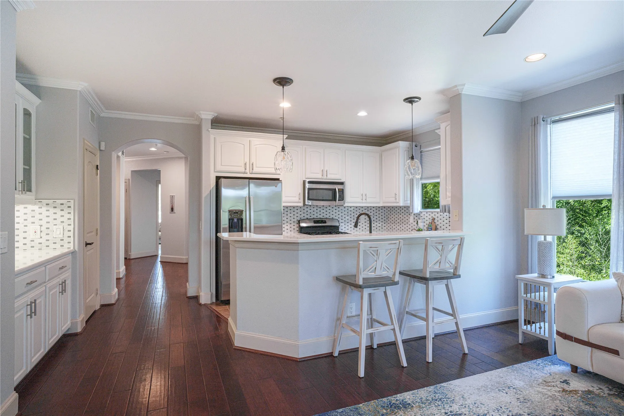 Condominium For Sale in Denton County , 500 Waters Edge Drive 221, Lake Dallas, Texas 75065, 3 Bedroom, 3 Bathroom, 2 Garage spaces, 1,748 Sqft, built in 2005, mls#21273546, Real Estate Agent in Lake Dallas, Homes For Sale in Denton county, Homes For Sale in Lake Dallas, Realtor in Lake Dallas Texas, Real Estate Brokerage Independent Realty Texas, Luminita Cordes Realtor
