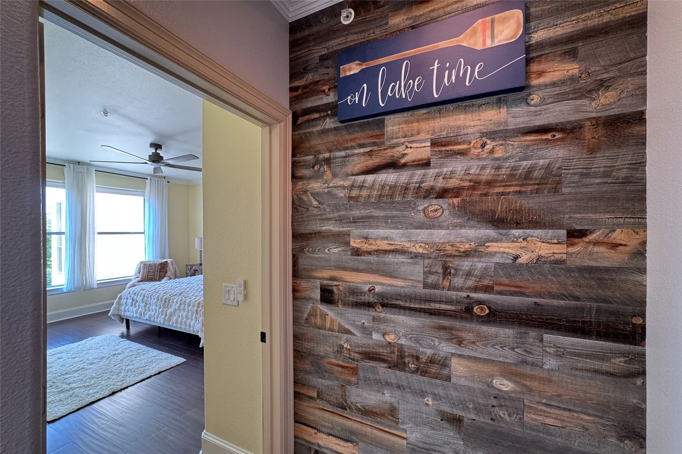 Condominium For Sale in Denton County , 500 Waters Edge Drive 221, Lake Dallas, Texas 75065, 3 Bedroom, 3 Bathroom, 2 Garage spaces, 1,748 Sqft, built in 2005, mls#21273546, Real Estate Agent in Lake Dallas, Homes For Sale in Denton county, Homes For Sale in Lake Dallas, Realtor in Lake Dallas Texas, Real Estate Brokerage Independent Realty Texas, Luminita Cordes Realtor