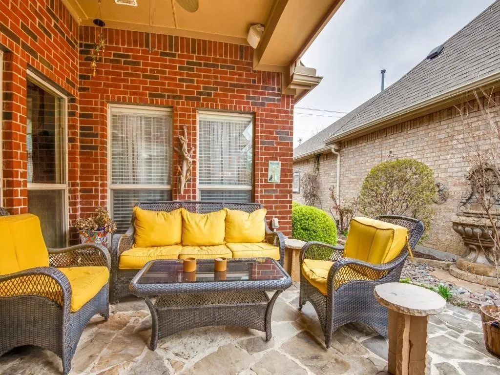 Single Family Residence For Rent in Collin County , 9962 Bell Rock Road, Frisco, Texas 75035, 3 Bedroom, 2 Bathroom, 2 Garage spaces, 2,033 Sqft, built in 2010, mls#21273562, Real Estate Agent in Frisco, Homes For Rent in Collin county, Homes For Rent in Frisco, Realtor in Frisco Texas, Real Estate Brokerage Independent Realty Texas, Luminita Cordes Realtor
