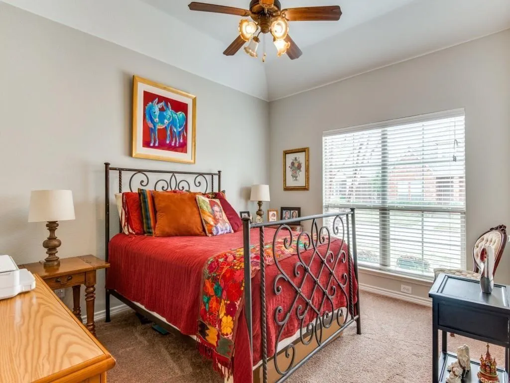 Single Family Residence For Rent in Collin County , 9962 Bell Rock Road, Frisco, Texas 75035, 3 Bedroom, 2 Bathroom, 2 Garage spaces, 2,033 Sqft, built in 2010, mls#21273562, Real Estate Agent in Frisco, Homes For Rent in Collin county, Homes For Rent in Frisco, Realtor in Frisco Texas, Real Estate Brokerage Independent Realty Texas, Luminita Cordes Realtor