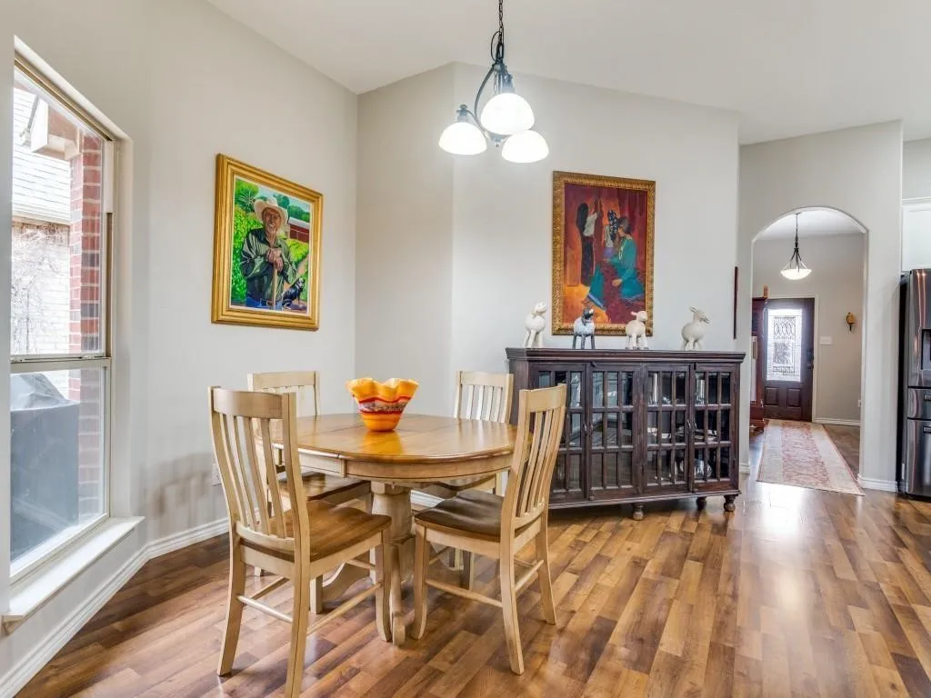 Single Family Residence For Rent in Collin County , 9962 Bell Rock Road, Frisco, Texas 75035, 3 Bedroom, 2 Bathroom, 2 Garage spaces, 2,033 Sqft, built in 2010, mls#21273562, Real Estate Agent in Frisco, Homes For Rent in Collin county, Homes For Rent in Frisco, Realtor in Frisco Texas, Real Estate Brokerage Independent Realty Texas, Luminita Cordes Realtor