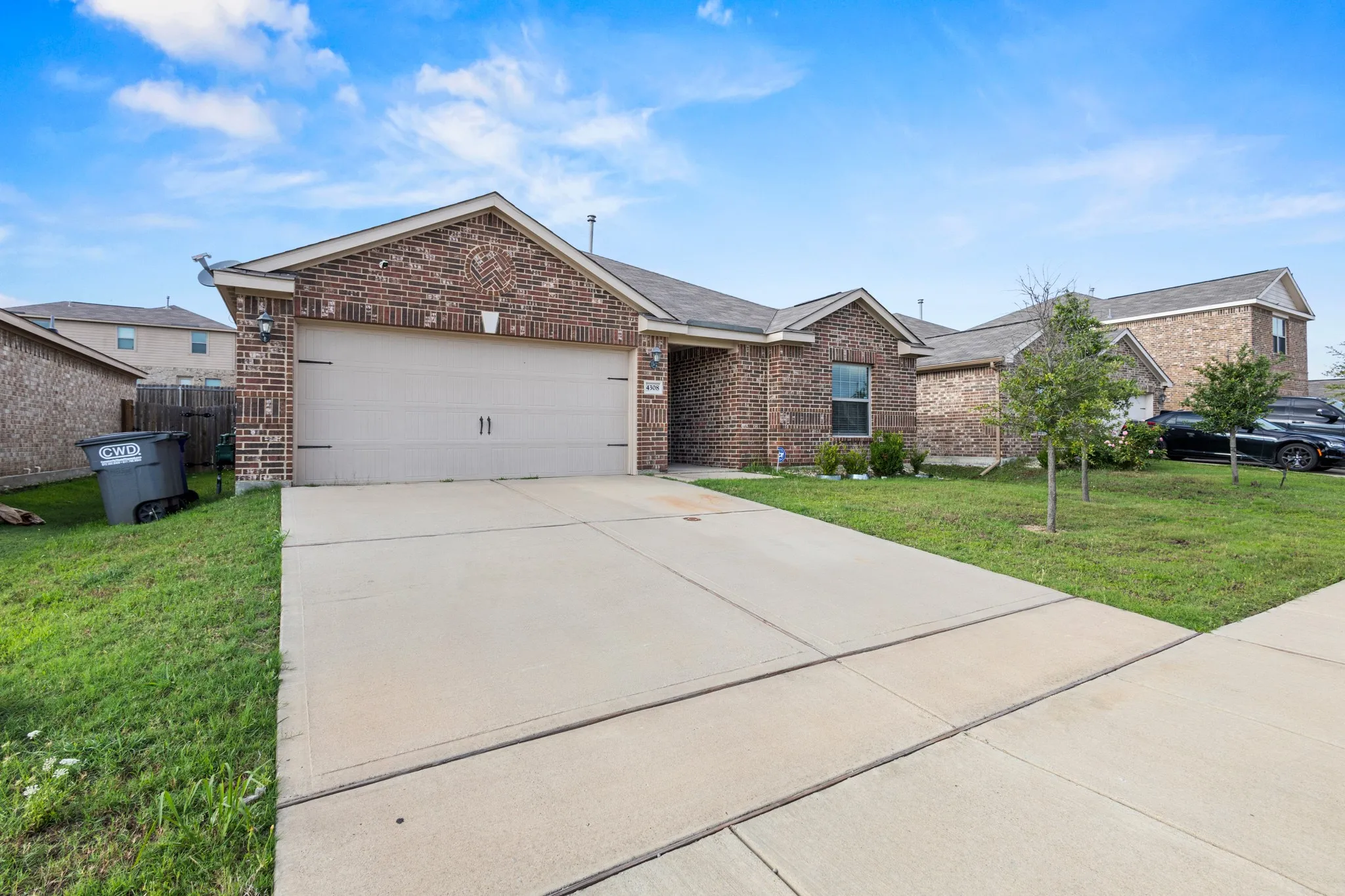 Single Family Residence For Sale in Kaufman County , 4308 Cat Tail Way, Forney, Texas 75126, 3 Bedroom, 2 Bathroom, 2 Garage spaces, 1,642 Sqft, built in 2019, mls#21268554, Real Estate Agent in Forney, Homes For Sale in Kaufman county, Homes For Sale in Forney, Realtor in Forney Texas, Real Estate Brokerage Independent Realty Texas, Luminita Cordes Realtor
