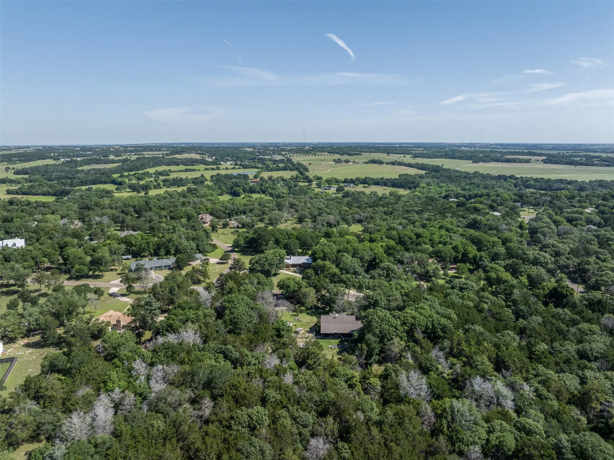 Single Family Residence For Sale in Mc Lennan County , 118 Deer Trail, Bruceville, Texas 76630, 4 Bedroom, 3 Bathroom, Garage spaces, 2,716 Sqft, built in 1980, mls#21273593, Real Estate Agent in Bruceville, Homes For Sale in Mc Lennan county, Homes For Sale in Bruceville, Realtor in Bruceville Texas, Real Estate Brokerage Independent Realty Texas, Luminita Cordes Realtor