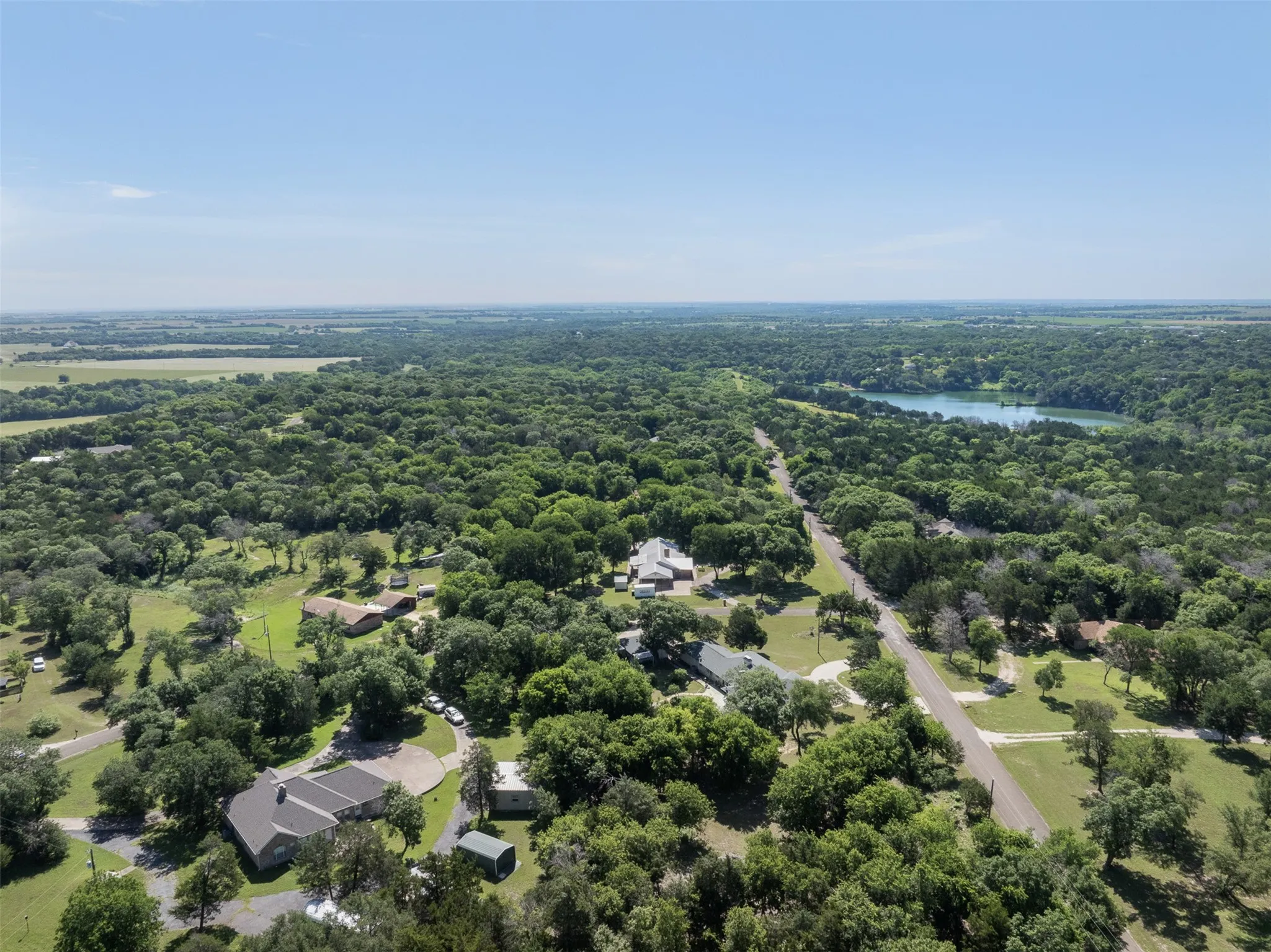 Single Family Residence For Sale in Mc Lennan County , 118 Deer Trail, Bruceville, Texas 76630, 4 Bedroom, 3 Bathroom, Garage spaces, 2,716 Sqft, built in 1980, mls#21273593, Real Estate Agent in Bruceville, Homes For Sale in Mc Lennan county, Homes For Sale in Bruceville, Realtor in Bruceville Texas, Real Estate Brokerage Independent Realty Texas, Luminita Cordes Realtor