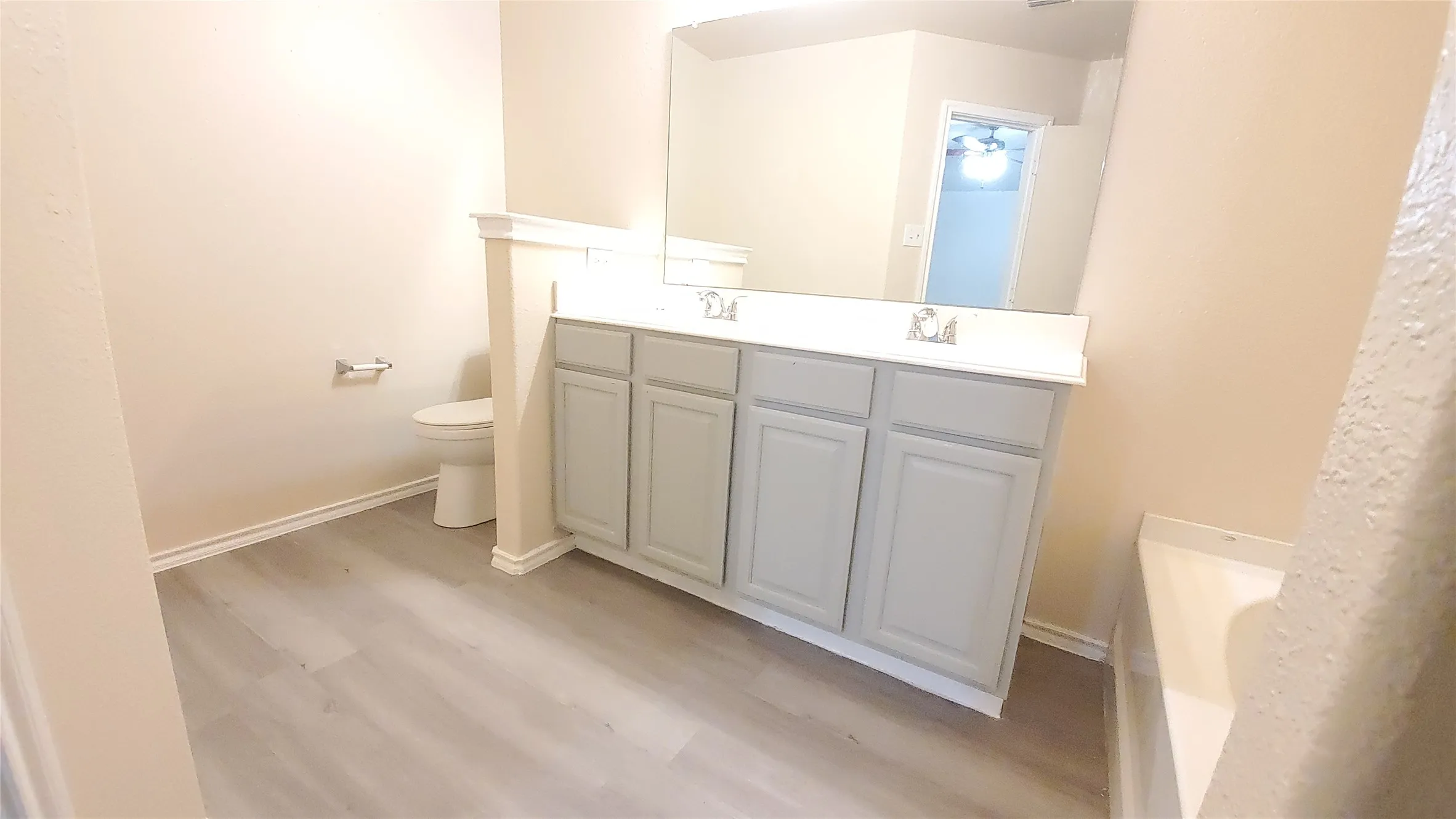 Single Family Residence For Sale in Dallas County , 1118 Bradford Drive, Glenn Heights, Texas 75154, 3 Bedroom, 2 Bathroom, 2 Garage spaces, 1,819 Sqft, built in 2005, mls#21273490, Real Estate Agent in Glenn Heights, Homes For Sale in Dallas county, Homes For Sale in Glenn Heights, Realtor in Glenn Heights Texas, Real Estate Brokerage Independent Realty Texas, Luminita Cordes Realtor