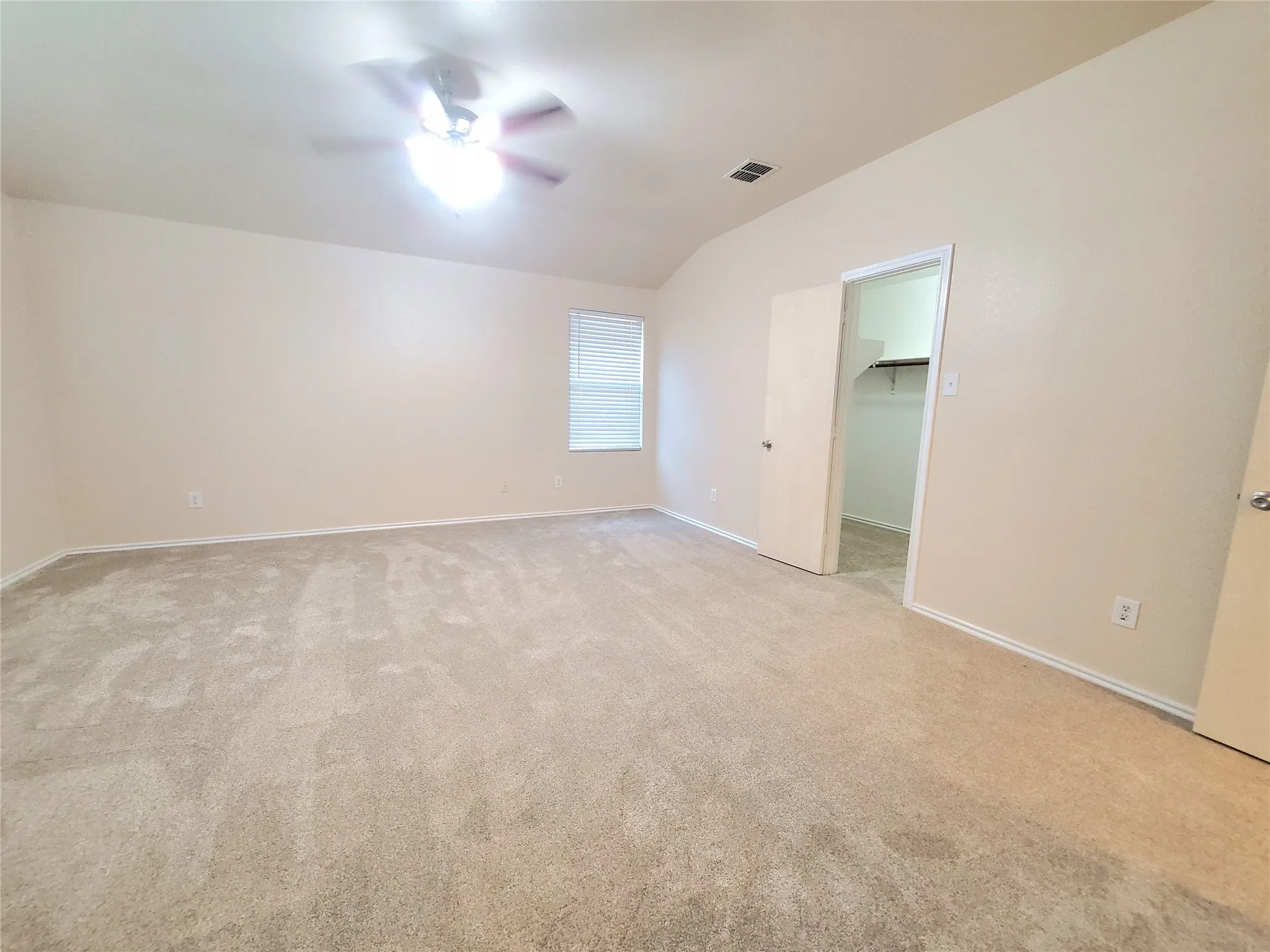 Single Family Residence For Sale in Dallas County , 1118 Bradford Drive, Glenn Heights, Texas 75154, 3 Bedroom, 2 Bathroom, 2 Garage spaces, 1,819 Sqft, built in 2005, mls#21273490, Real Estate Agent in Glenn Heights, Homes For Sale in Dallas county, Homes For Sale in Glenn Heights, Realtor in Glenn Heights Texas, Real Estate Brokerage Independent Realty Texas, Luminita Cordes Realtor