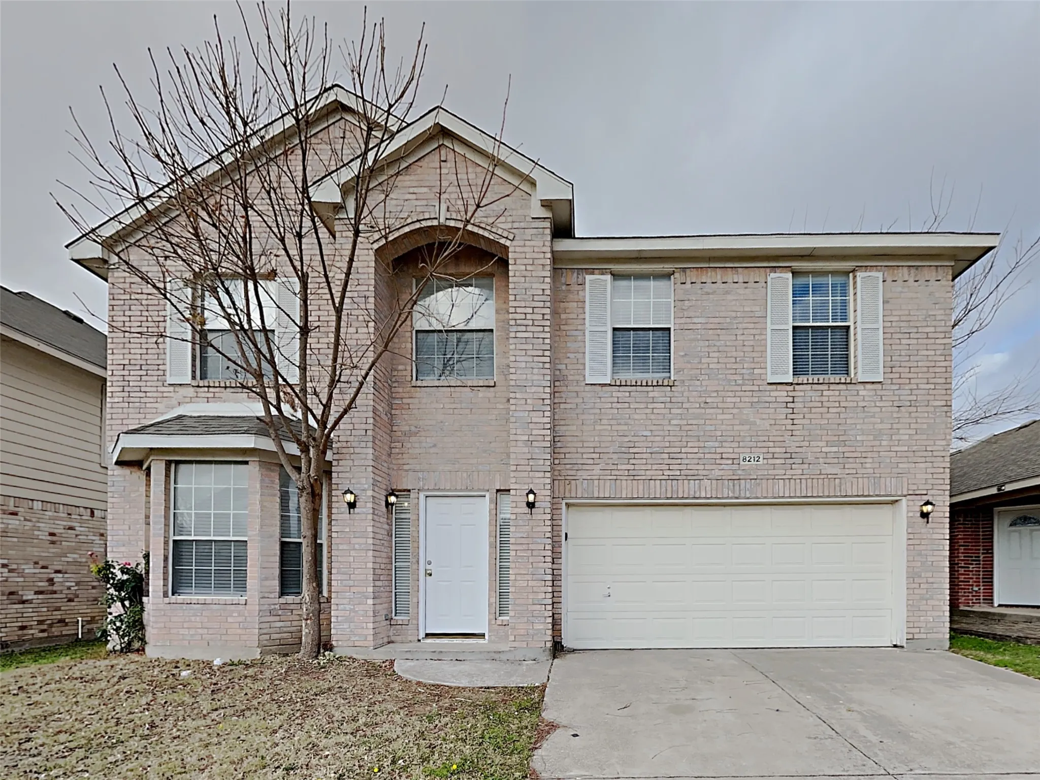 Single Family Residence For Sale in Tarrant County , 8212 Dynasty, Fort Worth, Texas 76123, 4 Bedroom, 3 Bathroom, 2 Garage spaces, 2,355 Sqft, built in 2001, mls#21272172, Real Estate Agent in Fort Worth, Homes For Sale in Tarrant county, Homes For Sale in Fort Worth, Realtor in Fort Worth Texas, Real Estate Brokerage Independent Realty Texas, Luminita Cordes Realtor