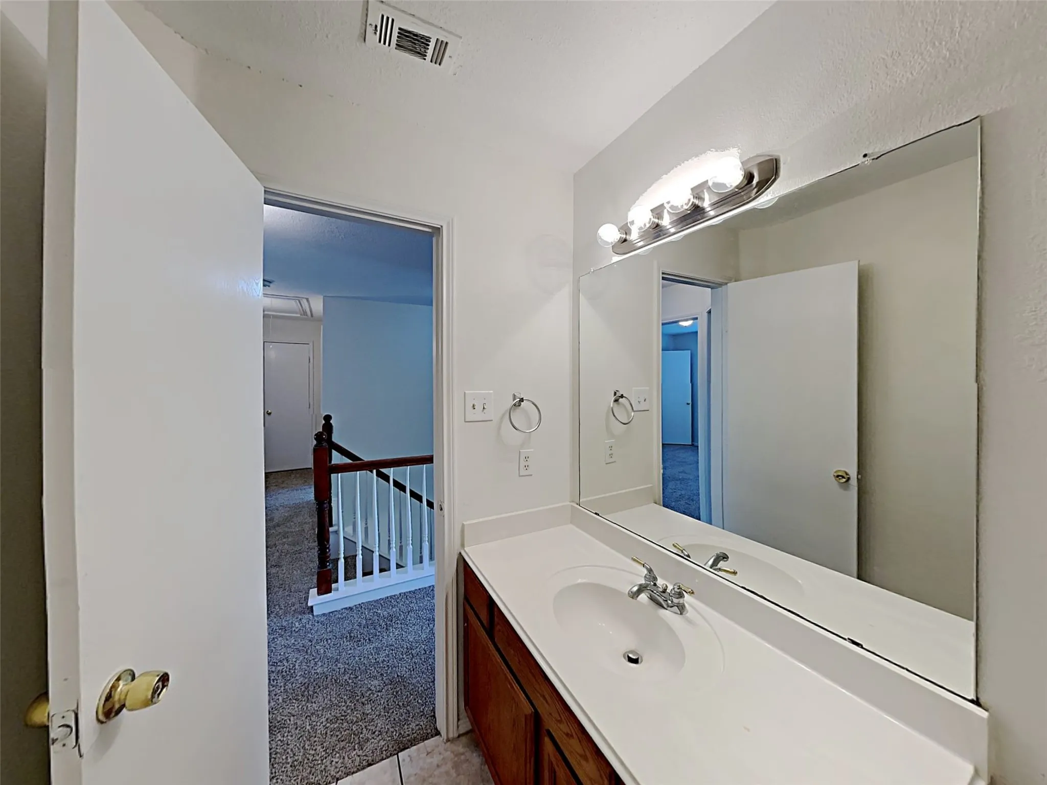 Single Family Residence For Sale in Tarrant County , 8212 Dynasty, Fort Worth, Texas 76123, 4 Bedroom, 3 Bathroom, 2 Garage spaces, 2,355 Sqft, built in 2001, mls#21272172, Real Estate Agent in Fort Worth, Homes For Sale in Tarrant county, Homes For Sale in Fort Worth, Realtor in Fort Worth Texas, Real Estate Brokerage Independent Realty Texas, Luminita Cordes Realtor