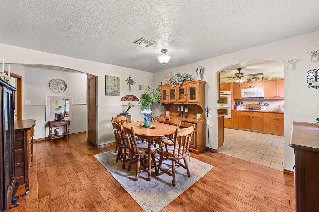 Single Family Residence For Sale in Wood County , 509 Tina Street, Quitman, Texas 75783, 4 Bedroom, 3 Bathroom, 2 Garage spaces, 2,080 Sqft, built in 0, mls#21273615, Real Estate Agent in Quitman, Homes For Sale in Wood county, Homes For Sale in Quitman, Realtor in Quitman Texas, Real Estate Brokerage Independent Realty Texas, Luminita Cordes Realtor
