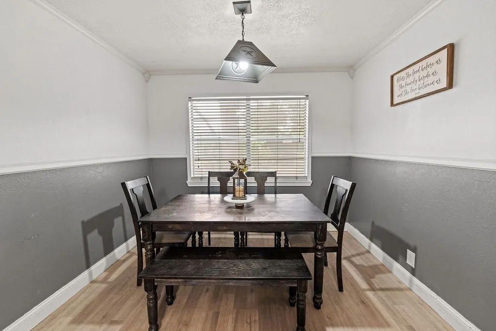 Single Family Residence For Sale in Wood County , 725 W BLAIR ST, Mineola, Texas 75773, 4 Bedroom, 2 Bathroom, 2 Garage spaces, 2,246 Sqft, built in 1975, mls#21273616, Real Estate Agent in Mineola, Homes For Sale in Wood county, Homes For Sale in Mineola, Realtor in Mineola Texas, Real Estate Brokerage Independent Realty Texas, Luminita Cordes Realtor