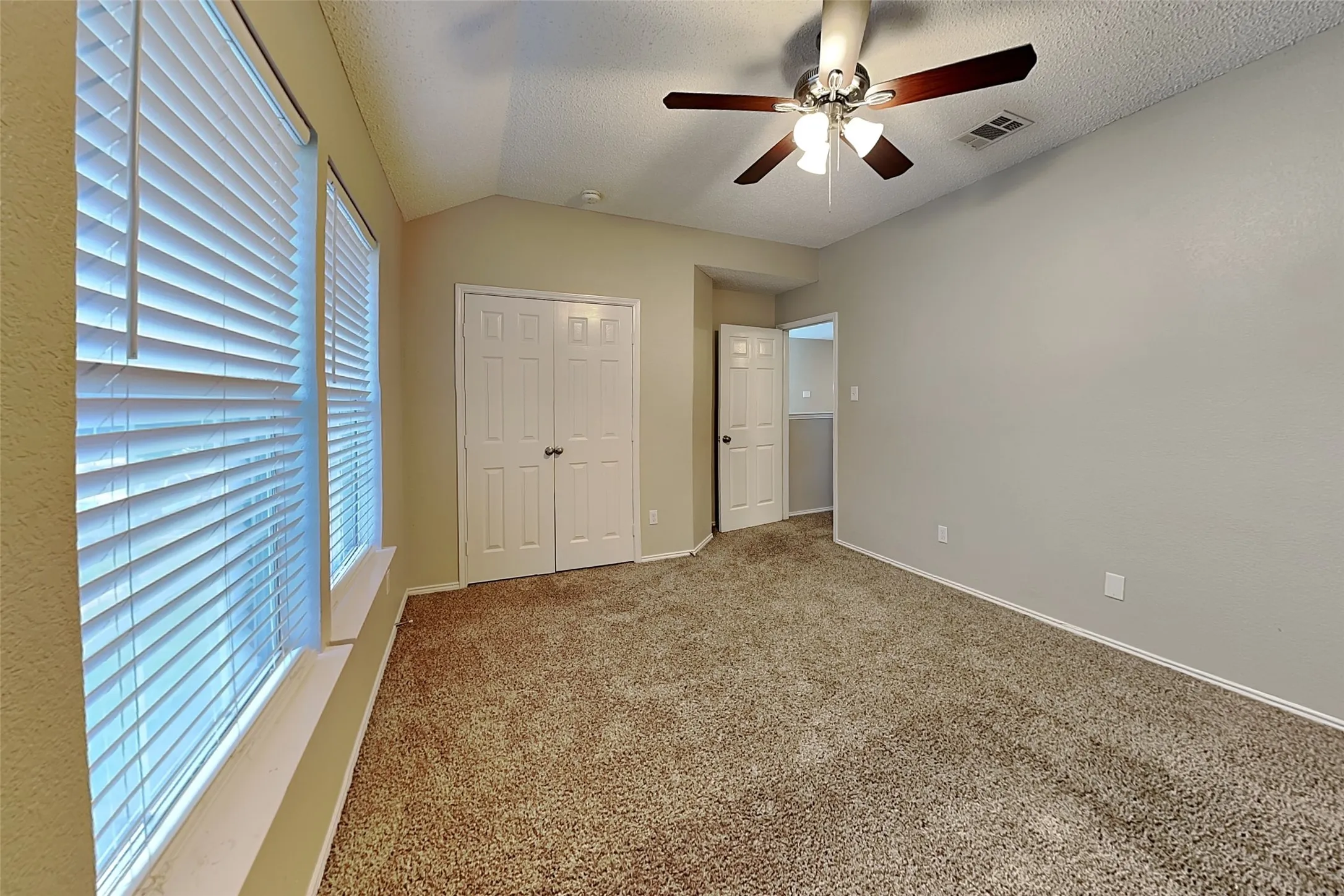 Single Family Residence For Rent in Dallas County , 2312 Gerber Drive, Mesquite, Texas 75181, 4 Bedroom, 3 Bathroom, 2 Garage spaces, 2,285 Sqft, built in 1996, mls#21273643, Real Estate Agent in Mesquite, Homes For Rent in Dallas county, Homes For Rent in Mesquite, Realtor in Mesquite Texas, Real Estate Brokerage Independent Realty Texas, Luminita Cordes Realtor