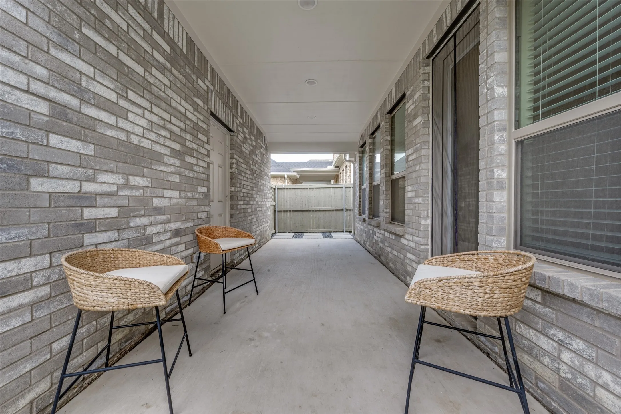 Single Family Residence For Sale in Denton County , 1700 Bonsmara Drive, Northlake, Texas 76247, 3 Bedroom, 2 Bathroom, 2 Garage spaces, 1,758 Sqft, built in 2023, mls#21273115, Real Estate Agent in Northlake, Homes For Sale in Denton county, Homes For Sale in Northlake, Realtor in Northlake Texas, Real Estate Brokerage Independent Realty Texas, Luminita Cordes Realtor