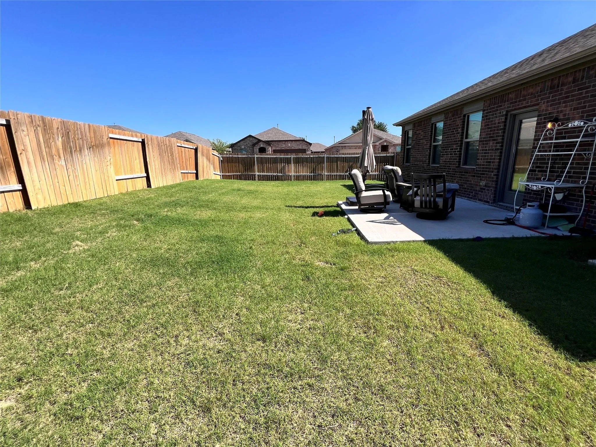Single Family Residence For Rent in Collin County , 2113 Emma Court, Anna, Texas 75409, 4 Bedroom, 2 Bathroom, 2 Garage spaces, 1,801 Sqft, built in 2021, mls#21266143, Real Estate Agent in Anna, Homes For Rent in Collin county, Homes For Rent in Anna, Realtor in Anna Texas, Real Estate Brokerage Independent Realty Texas, Luminita Cordes Realtor