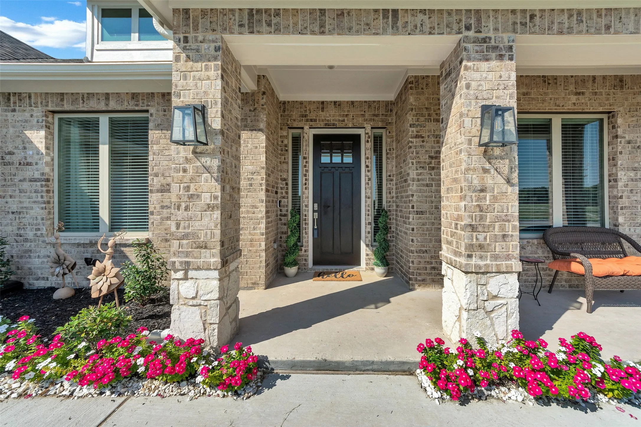 Single Family Residence For Sale in Dallas County , 1420 Kendal Drive, De Soto, Texas 75115, 4 Bedroom, 4 Bathroom, 2 Garage spaces, 2,762 Sqft, built in 2023, Price $464,900, mls#21264584, Real Estate Agent in De Soto, Homes For Sale in Dallas county, Homes For Sale in De Soto, Realtor in De Soto Texas, Real Estate Brokerage Independent Realty Texas, Luminita Cordes Realtor