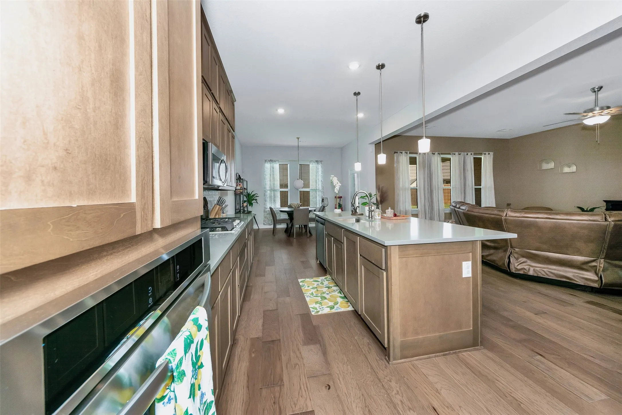 Single Family Residence For Sale in Dallas County , 1420 Kendal Drive, De Soto, Texas 75115, 4 Bedroom, 4 Bathroom, 2 Garage spaces, 2,762 Sqft, built in 2023, Price $464,900, mls#21264584, Real Estate Agent in De Soto, Homes For Sale in Dallas county, Homes For Sale in De Soto, Realtor in De Soto Texas, Real Estate Brokerage Independent Realty Texas, Luminita Cordes Realtor