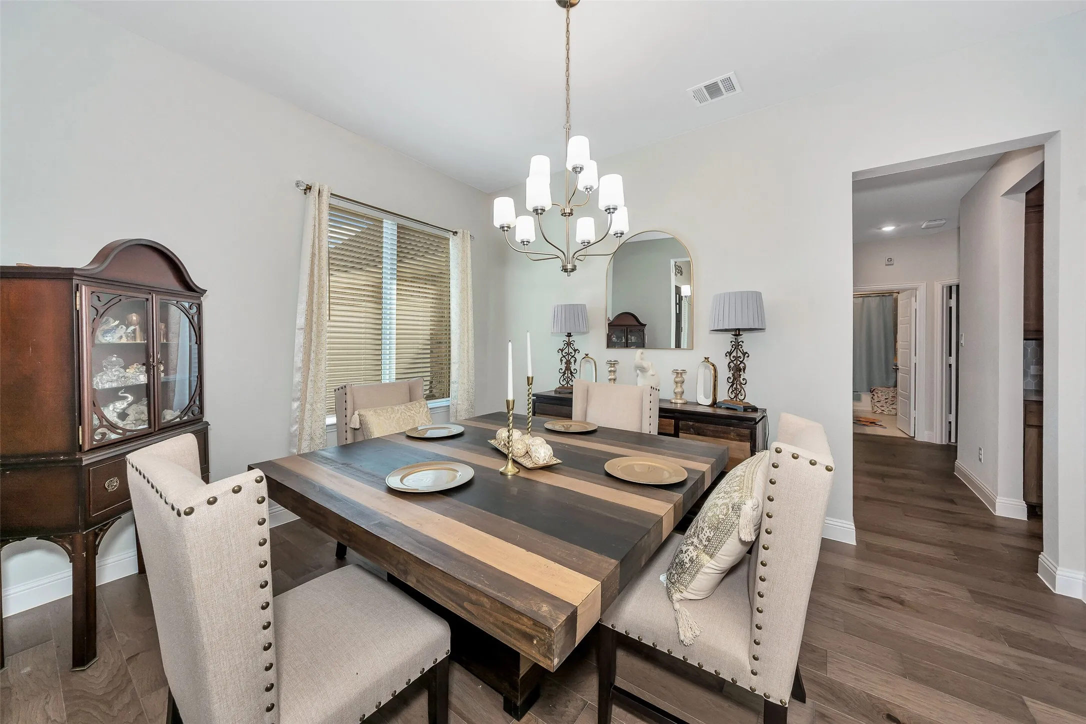 Single Family Residence For Sale in Dallas County , 1420 Kendal Drive, De Soto, Texas 75115, 4 Bedroom, 4 Bathroom, 2 Garage spaces, 2,762 Sqft, built in 2023, Price $464,900, mls#21264584, Real Estate Agent in De Soto, Homes For Sale in Dallas county, Homes For Sale in De Soto, Realtor in De Soto Texas, Real Estate Brokerage Independent Realty Texas, Luminita Cordes Realtor