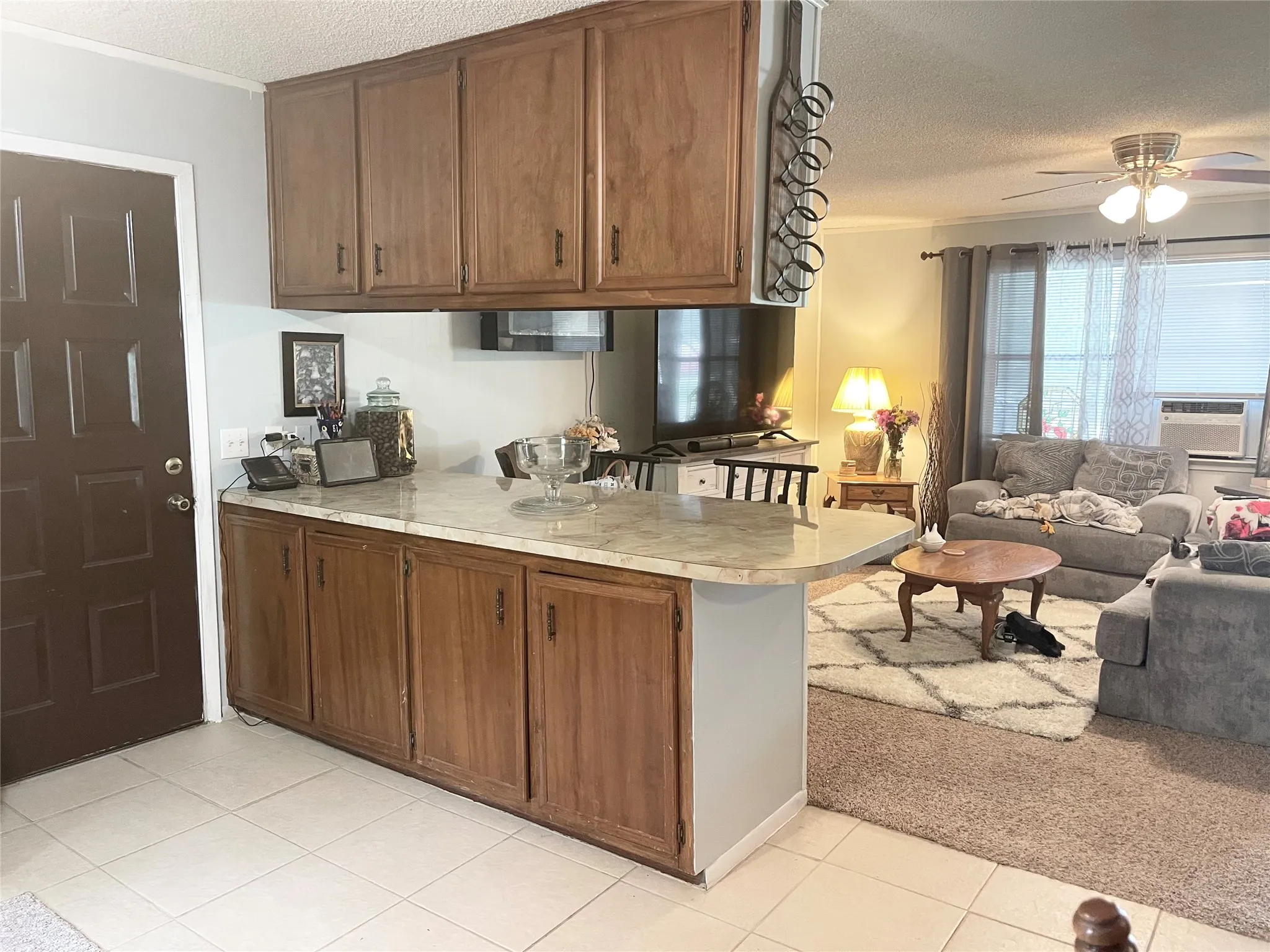 Single Family Residence For Sale in Comanche County , 140 S Comanche Drive, De Leon, Texas 76444, 2 Bedroom, 1 Bathroom, 2 Garage spaces, 1,240 Sqft, built in 1965, Price $160,000, mls#21267766, Real Estate Agent in De Leon, Homes For Sale in Comanche county, Homes For Sale in De Leon, Realtor in De Leon Texas, Real Estate Brokerage Independent Realty Texas, Luminita Cordes Realtor