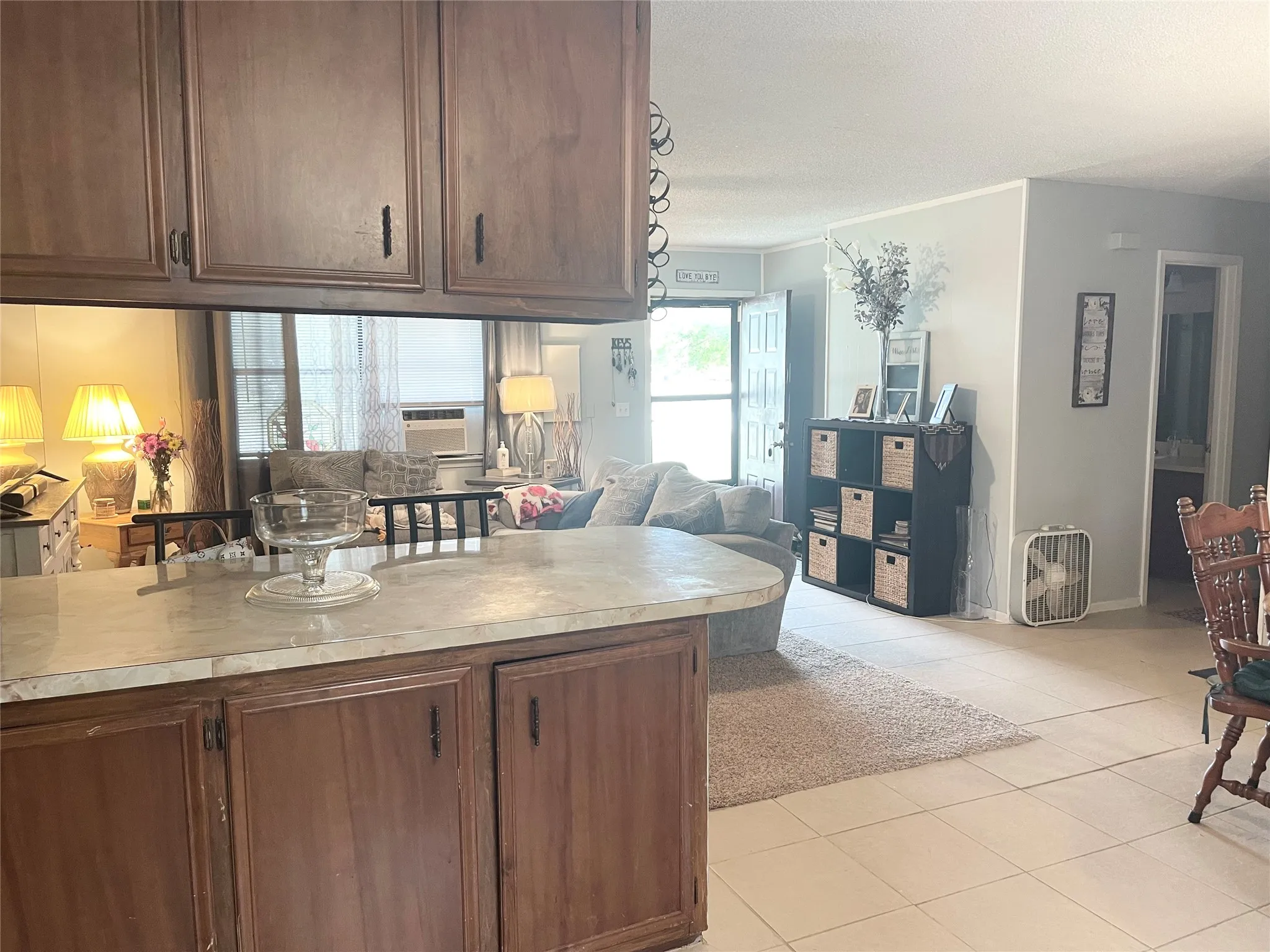 Single Family Residence For Sale in Comanche County , 140 S Comanche Drive, De Leon, Texas 76444, 2 Bedroom, 1 Bathroom, 2 Garage spaces, 1,240 Sqft, built in 1965, Price $160,000, mls#21267766, Real Estate Agent in De Leon, Homes For Sale in Comanche county, Homes For Sale in De Leon, Realtor in De Leon Texas, Real Estate Brokerage Independent Realty Texas, Luminita Cordes Realtor