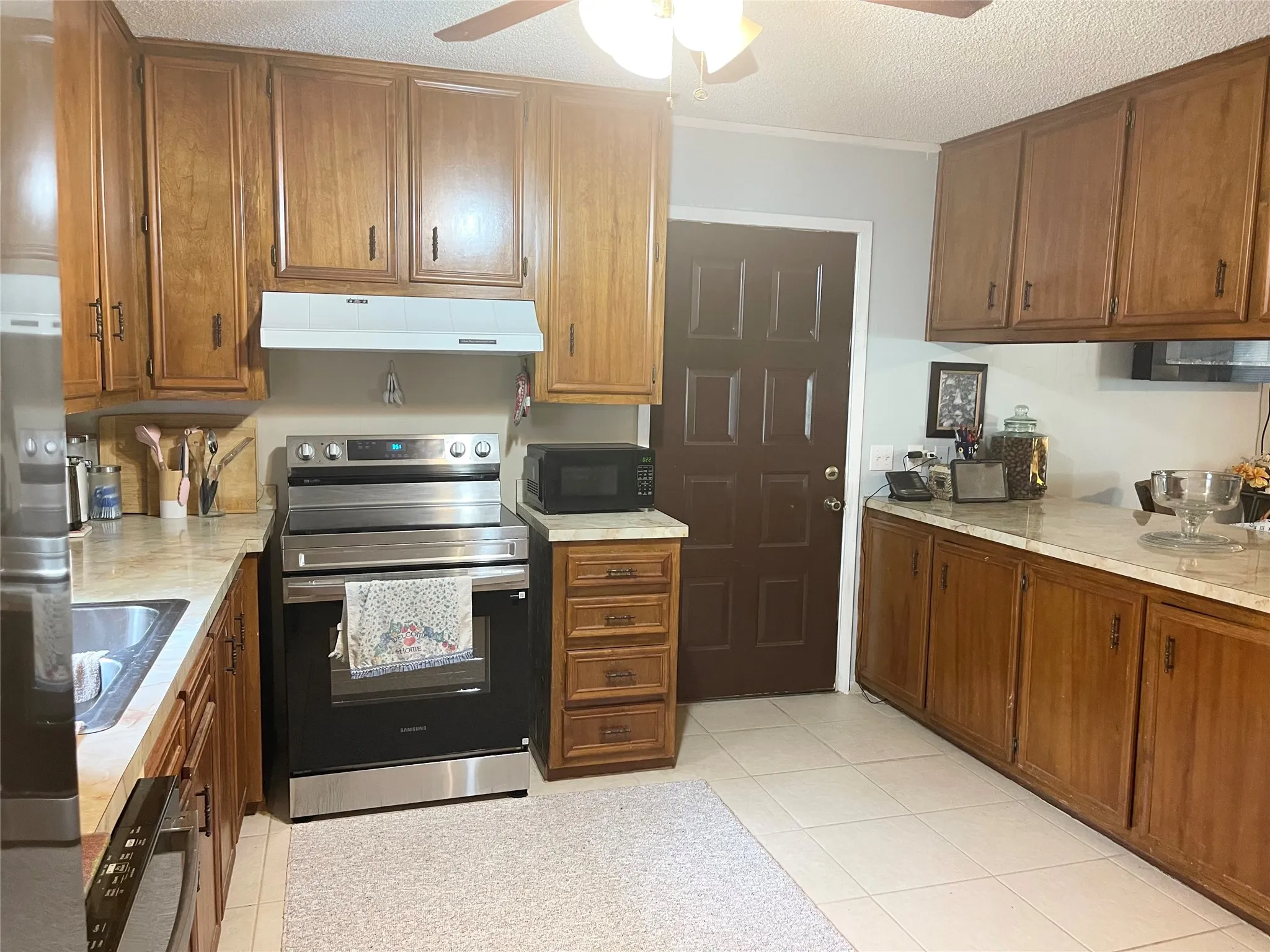 Single Family Residence For Sale in Comanche County , 140 S Comanche Drive, De Leon, Texas 76444, 2 Bedroom, 1 Bathroom, 2 Garage spaces, 1,240 Sqft, built in 1965, Price $160,000, mls#21267766, Real Estate Agent in De Leon, Homes For Sale in Comanche county, Homes For Sale in De Leon, Realtor in De Leon Texas, Real Estate Brokerage Independent Realty Texas, Luminita Cordes Realtor