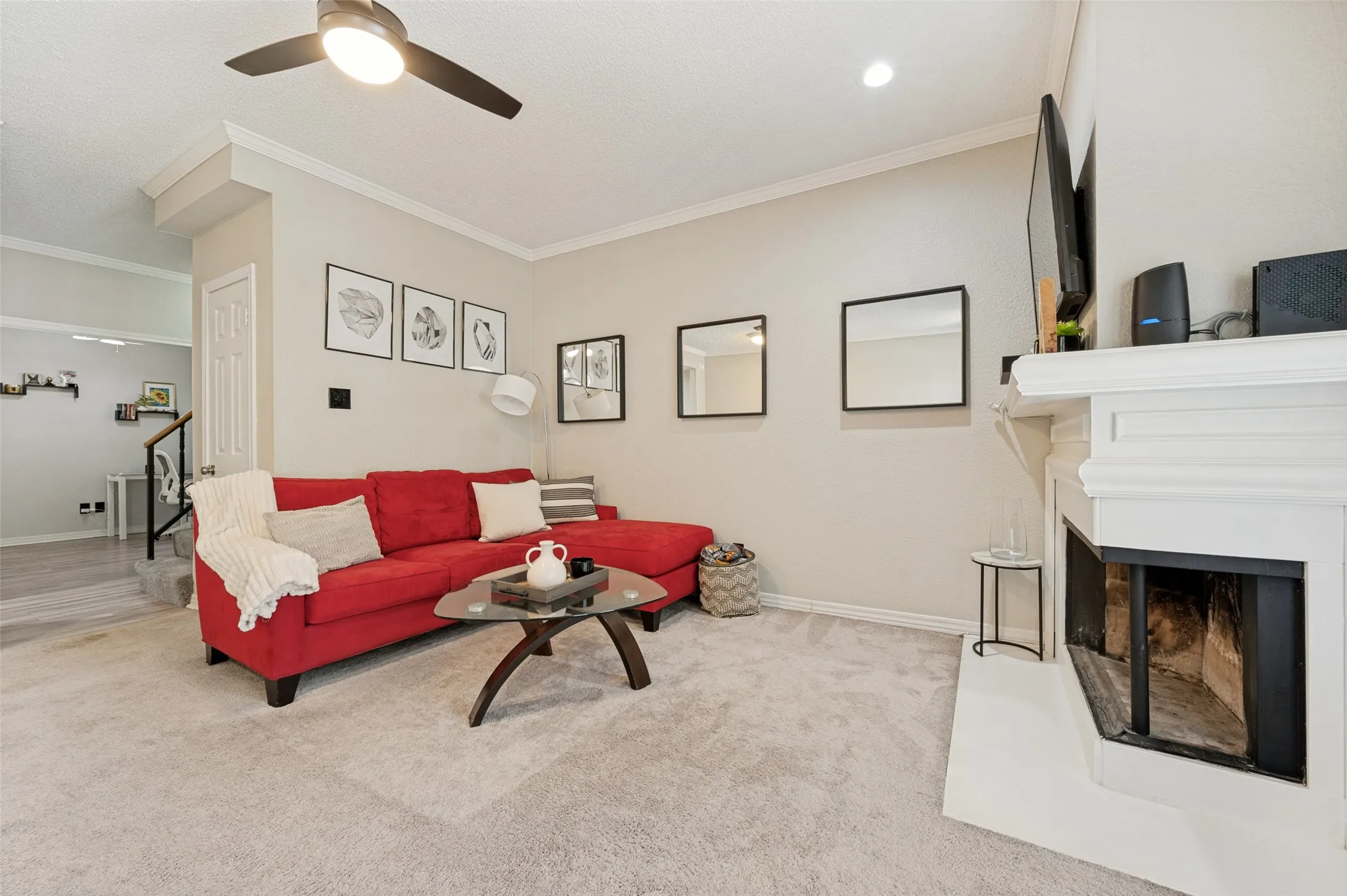 Condominium For Sale in Dallas County , 5325 Bent Tree Forest Drive 2248, Dallas, Texas 75248, 2 Bedroom, 3 Bathroom, 2 Garage spaces, 1,324 Sqft, built in 1983, mls#21268191, Real Estate Agent in Dallas, Homes For Sale in Dallas county, Homes For Sale in Dallas, Realtor in Dallas Texas, Real Estate Brokerage Independent Realty Texas, Luminita Cordes Realtor