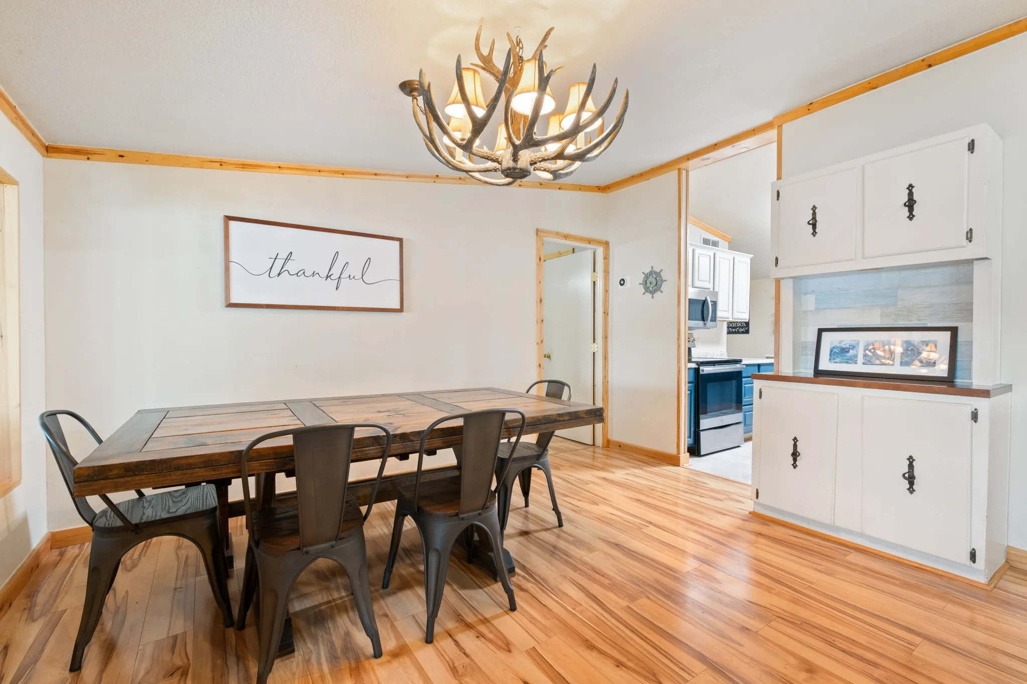Single Family Residence For Sale in Hood County , 6500 Dayla Court, Granbury, Texas 76049, 3 Bedrooms, 2 Bathrooms, Garage spaces, 1,743 Sqft, built in 1985, Price $380,000, mls#21273675, Real Estate Agent in Granbury, Homes For Sale in Hood county, Homes For Sale in Granbury, Realtor in Granbury Texas, Real Estate Brokerage Independent Realty Texas, Luminita Cordes Realtor