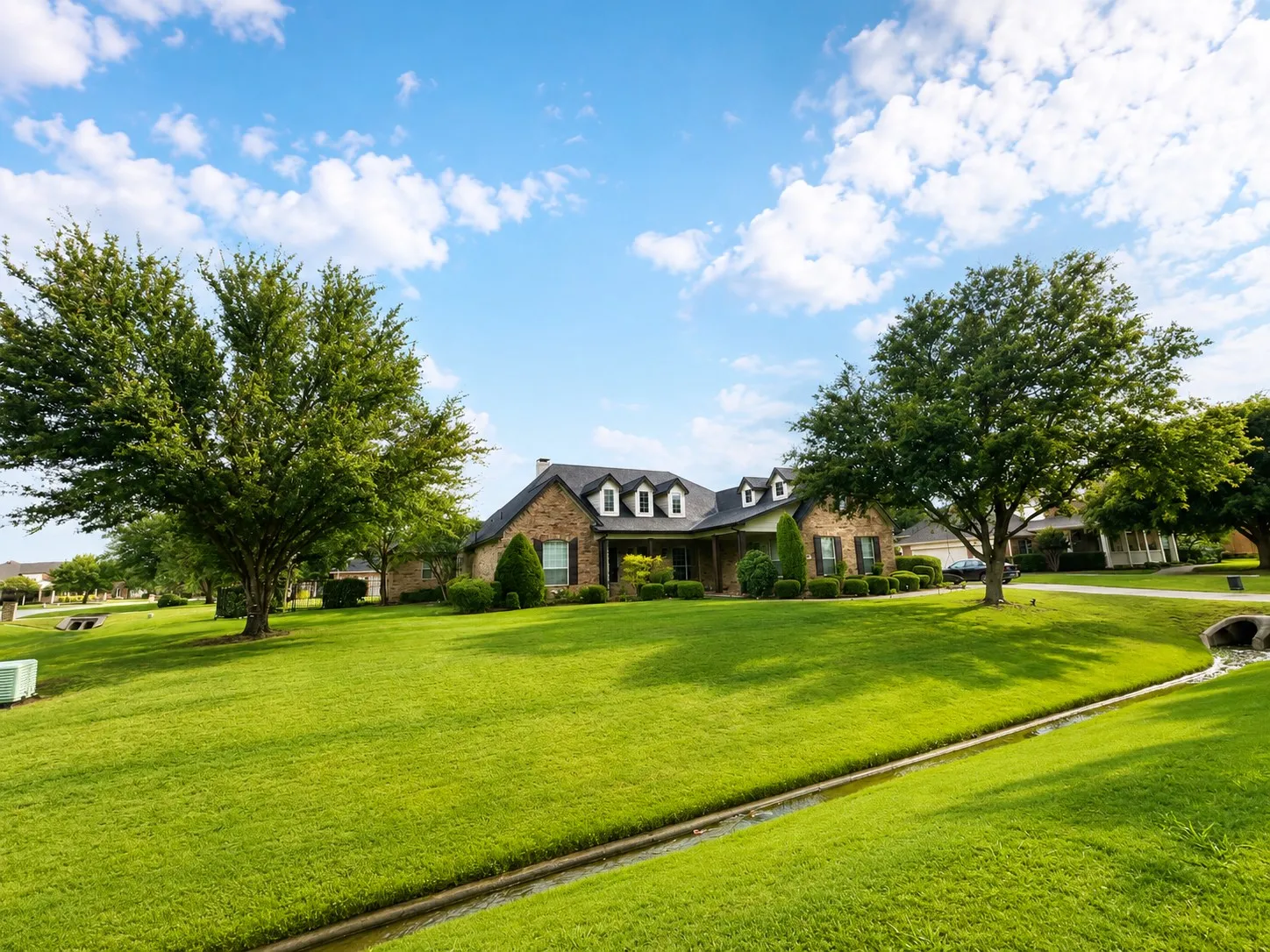 Single Family Residence For Sale in Collin County , 6004 Ridgemore Drive, Parker, Texas 75002, 4 Bedrooms, 4 Bathrooms, 3 Garage spaces, 3,914 Sqft, built in 2002, Price $995,000, mls#21273699, Real Estate Agent in Parker, Homes For Sale in Collin county, Homes For Sale in Parker, Realtor in Parker Texas, Real Estate Brokerage Independent Realty Texas, Luminita Cordes Realtor