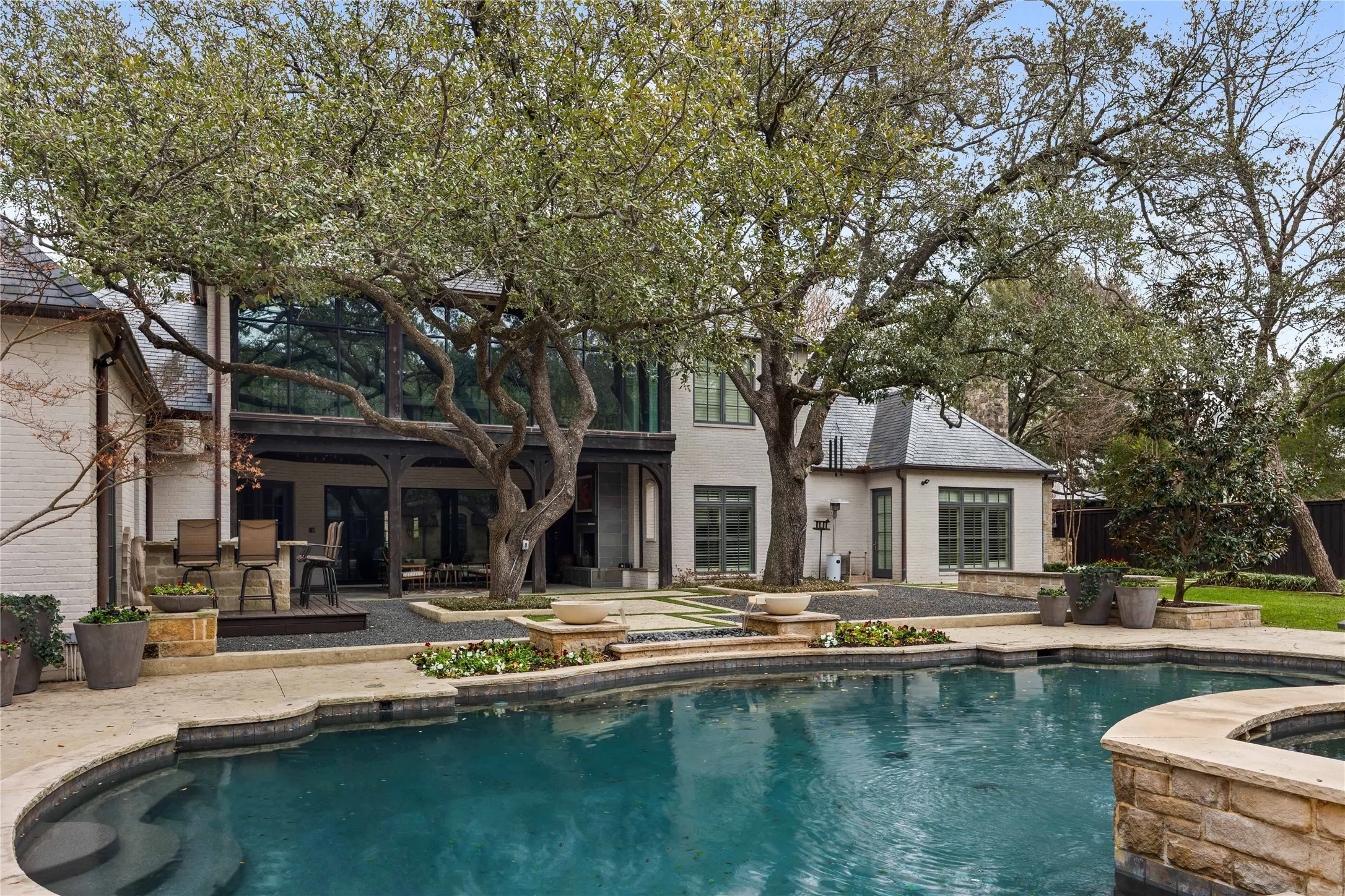 Single Family Residence For Sale in Dallas County , 9525 Alva Court, Dallas, Texas 75220, 6 Bedroom, 9 Bathroom, 4 Garage spaces, 11,037 Sqft, built in 2002, mls#21267763, Real Estate Agent in Dallas, Homes For Sale in Dallas county, Homes For Sale in Dallas, Realtor in Dallas Texas, Real Estate Brokerage Independent Realty Texas, Luminita Cordes Realtor