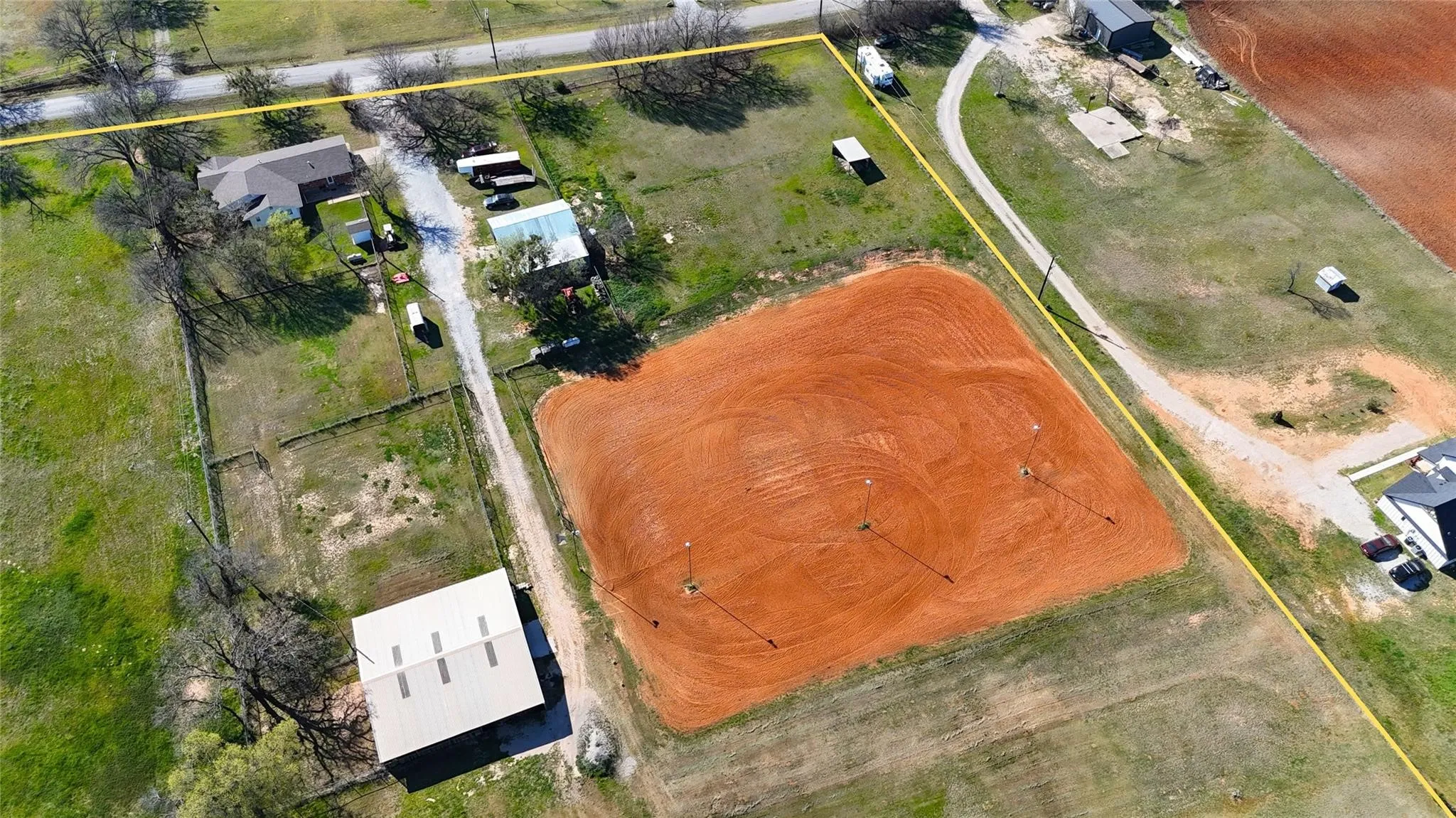 Farm For Sale in Parker County , 2196 Old Agnes Road, Weatherford, Texas 76088, 3 Bedrooms, 3 Bathrooms, Garage spaces, 2,700 Sqft, built in 1965, Price $950,000, mls#21273732, Real Estate Agent in Weatherford, Homes For Sale in Parker county, Homes For Sale in Weatherford, Realtor in Weatherford Texas, Real Estate Brokerage Independent Realty Texas, Luminita Cordes Realtor