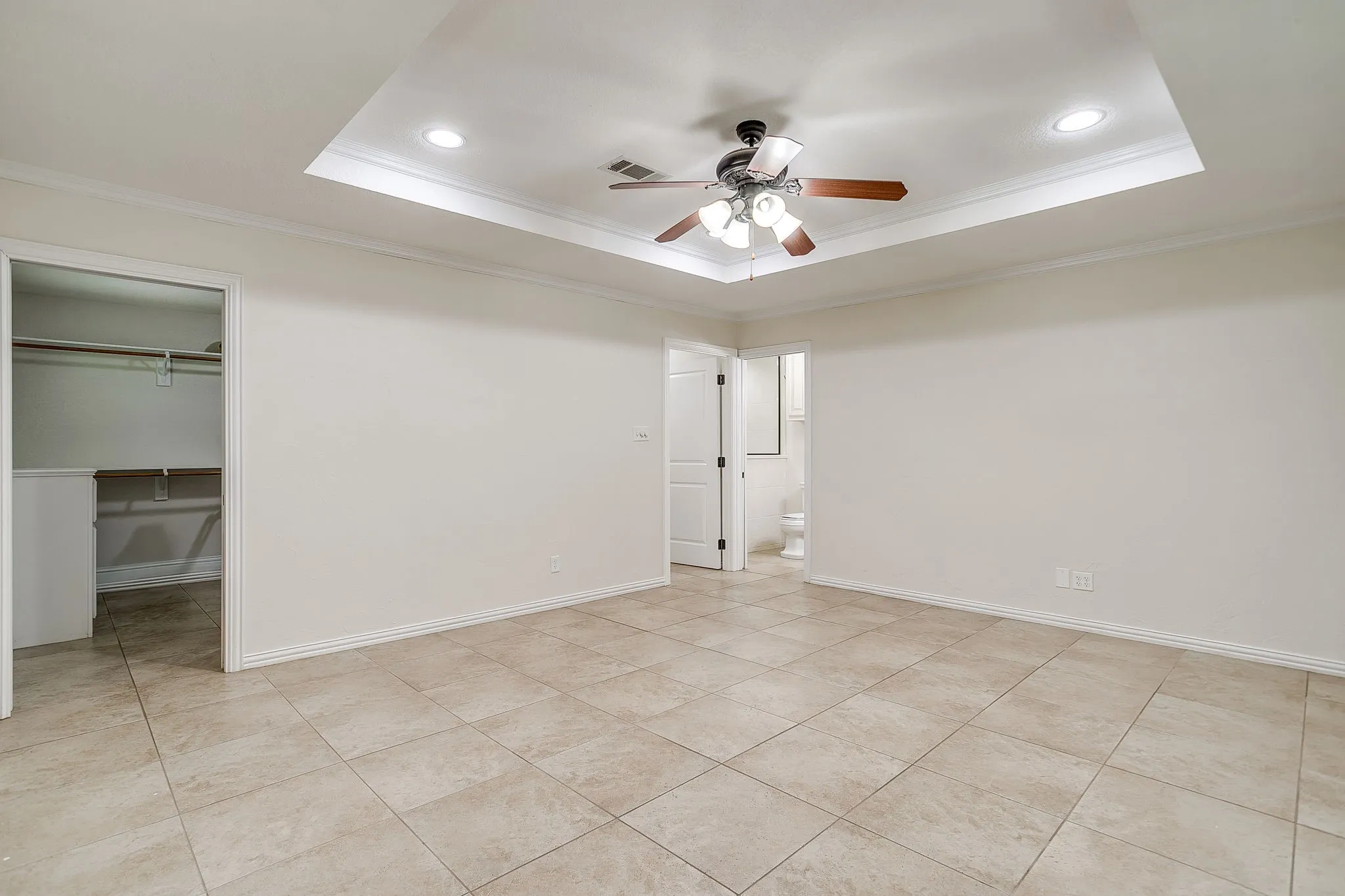 Farm For Sale in Parker County , 2196 Old Agnes Road, Weatherford, Texas 76088, 3 Bedrooms, 3 Bathrooms, Garage spaces, 2,700 Sqft, built in 1965, Price $950,000, mls#21273732, Real Estate Agent in Weatherford, Homes For Sale in Parker county, Homes For Sale in Weatherford, Realtor in Weatherford Texas, Real Estate Brokerage Independent Realty Texas, Luminita Cordes Realtor