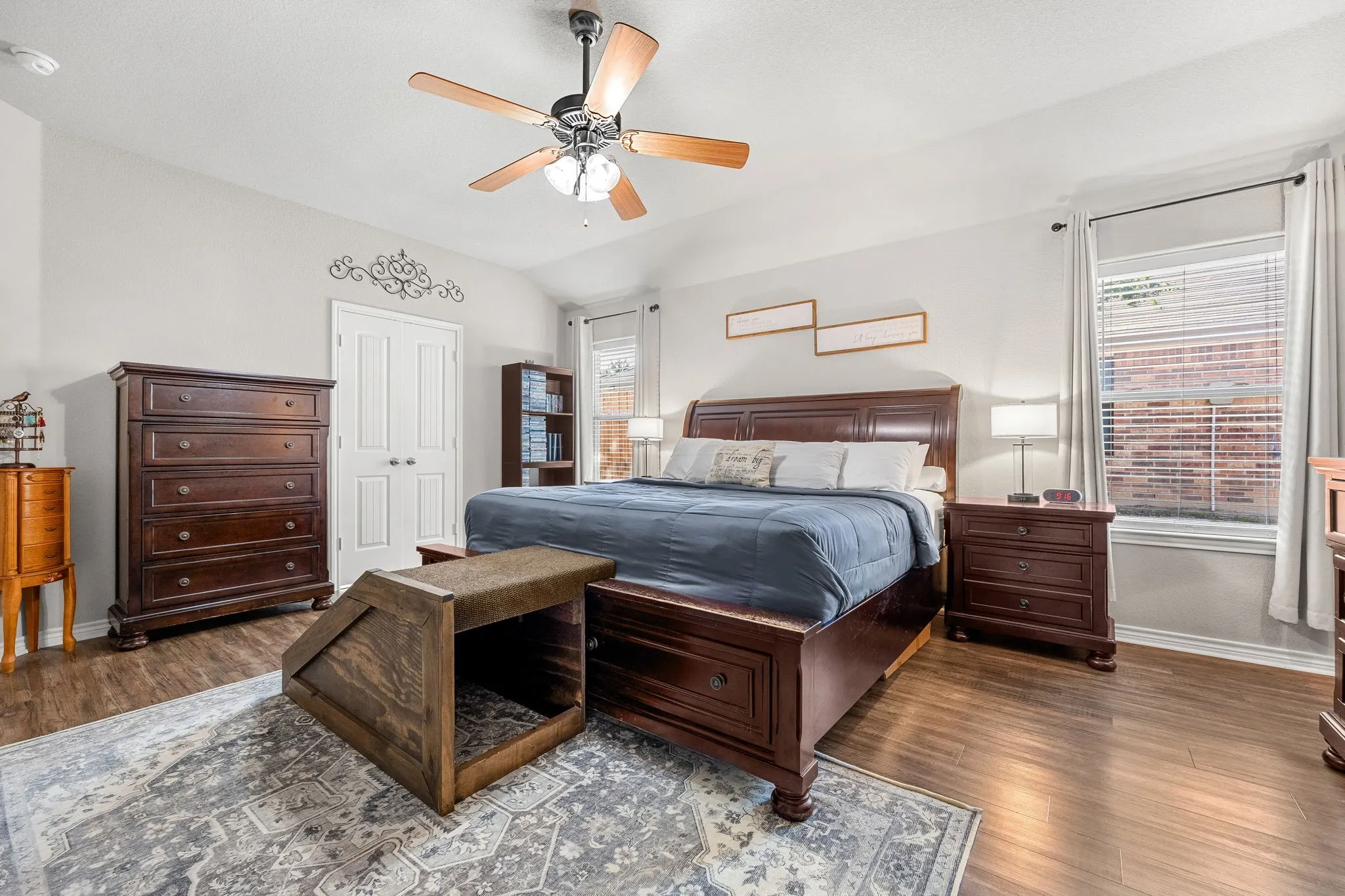 Single Family Residence For Sale in Bell County , 2701 Montague County Drive, Killeen, Texas 76549, 3 Bedroom, 2 Bathroom, 2 Garage spaces, 1,942 Sqft, built in 2011, mls#21273708, Real Estate Agent in Killeen, Homes For Sale in Bell county, Homes For Sale in Killeen, Realtor in Killeen Texas, Real Estate Brokerage Independent Realty Texas, Luminita Cordes Realtor