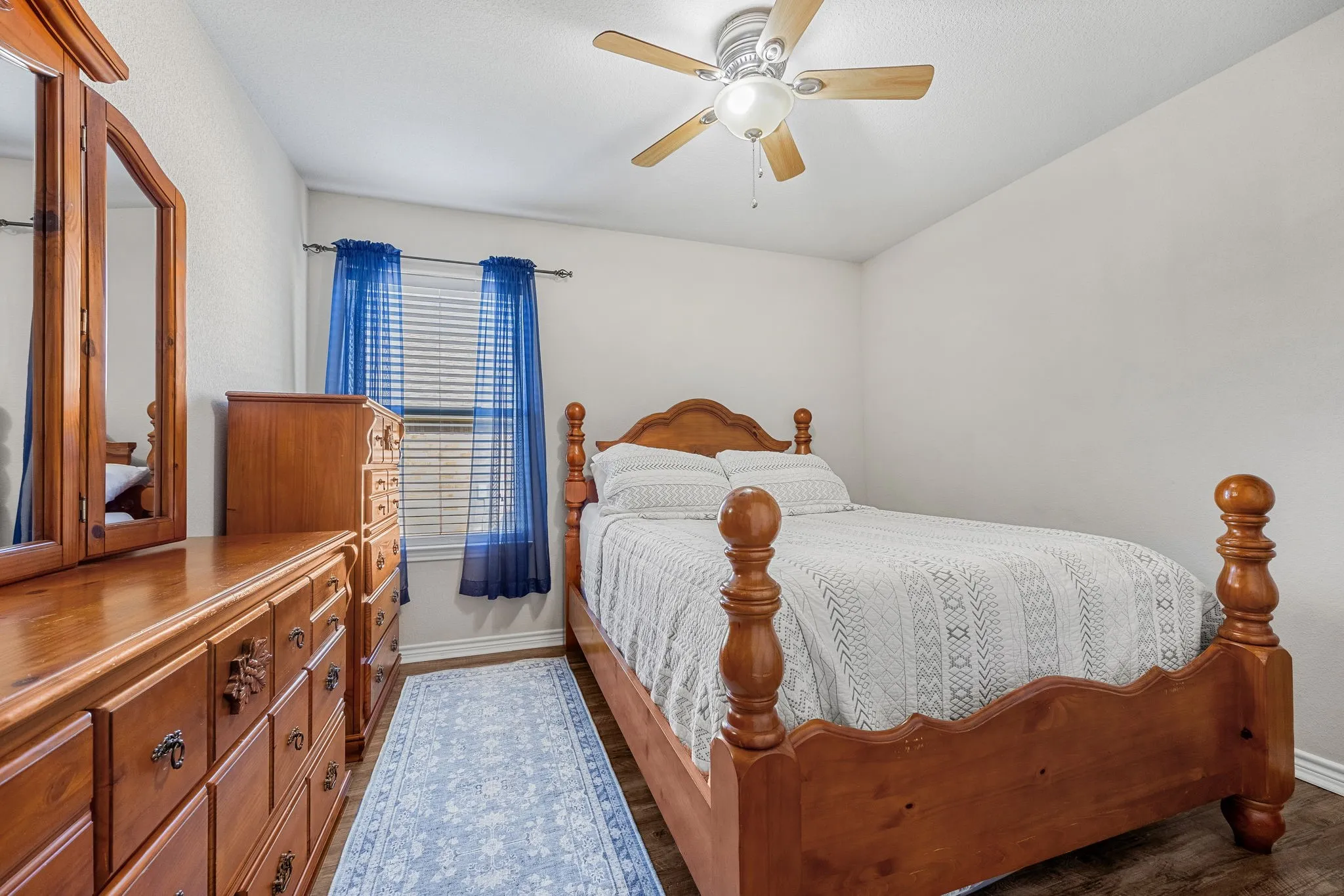 Single Family Residence For Sale in Bell County , 2701 Montague County Drive, Killeen, Texas 76549, 3 Bedroom, 2 Bathroom, 2 Garage spaces, 1,942 Sqft, built in 2011, mls#21273708, Real Estate Agent in Killeen, Homes For Sale in Bell county, Homes For Sale in Killeen, Realtor in Killeen Texas, Real Estate Brokerage Independent Realty Texas, Luminita Cordes Realtor