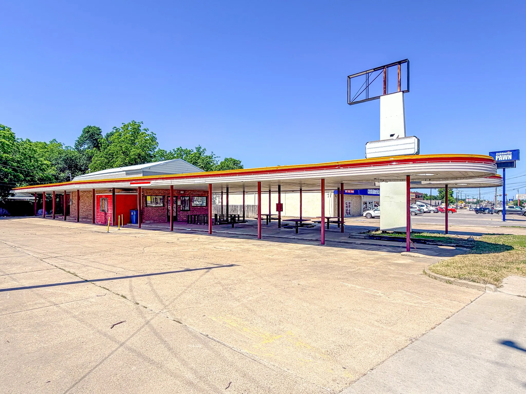 Business For Sale in Navarro County , 1524 W 7th Avenue, Corsicana, Texas 75110, 0, 0, Garage spaces, 0 Sqft, built in 1984, Price $375,000, mls#21273735, Real Estate Agent in Corsicana, Homes For Sale in Navarro county, Homes For Sale in Corsicana, Realtor in Corsicana Texas, Real Estate Brokerage Independent Realty Texas, Luminita Cordes Realtor