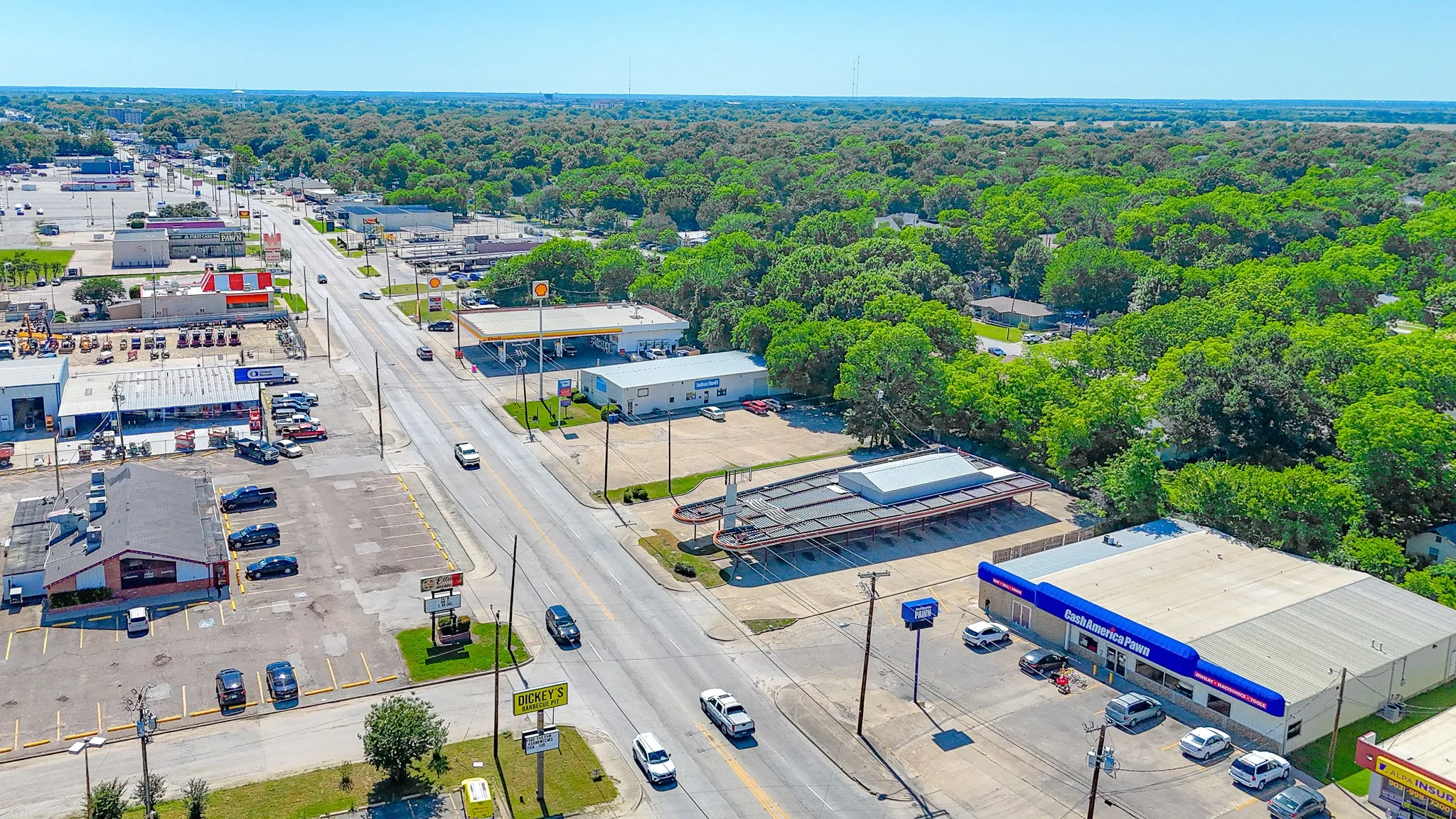Business For Sale in Navarro County , 1524 W 7th Avenue, Corsicana, Texas 75110, 0, 0, Garage spaces, 0 Sqft, built in 1984, Price $375,000, mls#21273735, Real Estate Agent in Corsicana, Homes For Sale in Navarro county, Homes For Sale in Corsicana, Realtor in Corsicana Texas, Real Estate Brokerage Independent Realty Texas, Luminita Cordes Realtor