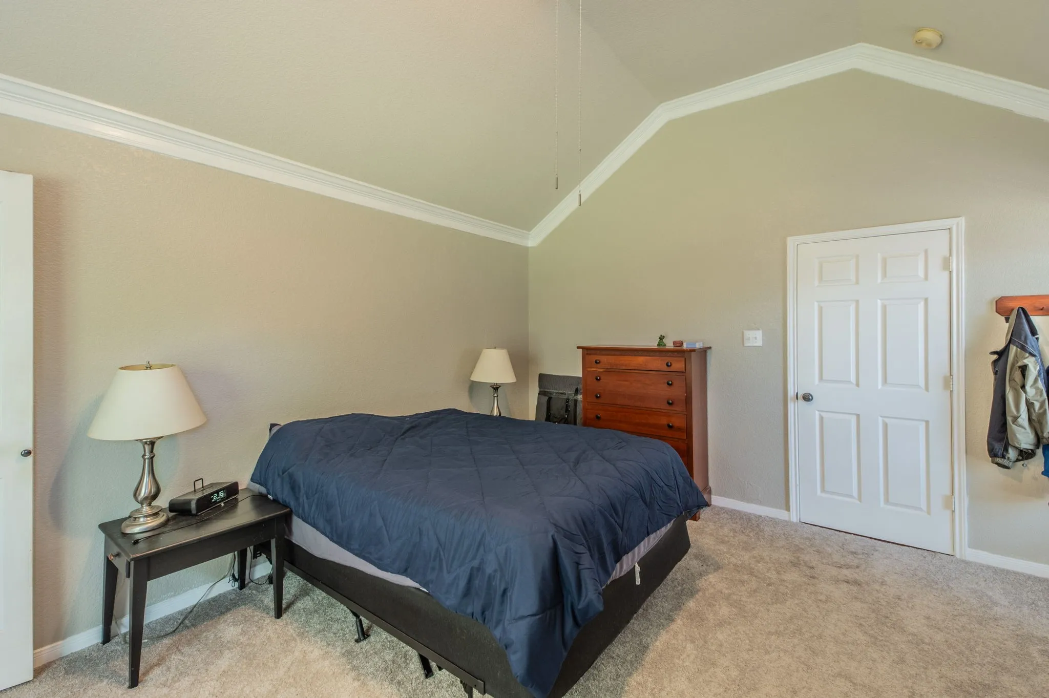 Single Family Residence For Sale in Dallas County , 5022 Sandestin Court, Garland, Texas 75044, 4 Bedroom, 2 Bathroom, 2 Garage spaces, 2,416 Sqft, built in 1995, mls#21268971, Real Estate Agent in Garland, Homes For Sale in Dallas county, Homes For Sale in Garland, Realtor in Garland Texas, Real Estate Brokerage Independent Realty Texas, Luminita Cordes Realtor