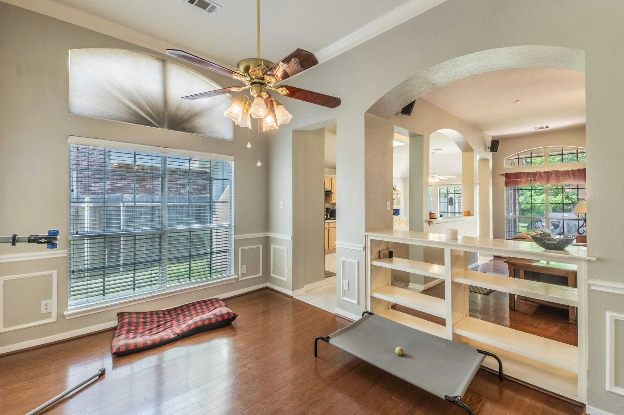 Single Family Residence For Sale in Dallas County , 5022 Sandestin Court, Garland, Texas 75044, 4 Bedroom, 2 Bathroom, 2 Garage spaces, 2,416 Sqft, built in 1995, mls#21268971, Real Estate Agent in Garland, Homes For Sale in Dallas county, Homes For Sale in Garland, Realtor in Garland Texas, Real Estate Brokerage Independent Realty Texas, Luminita Cordes Realtor