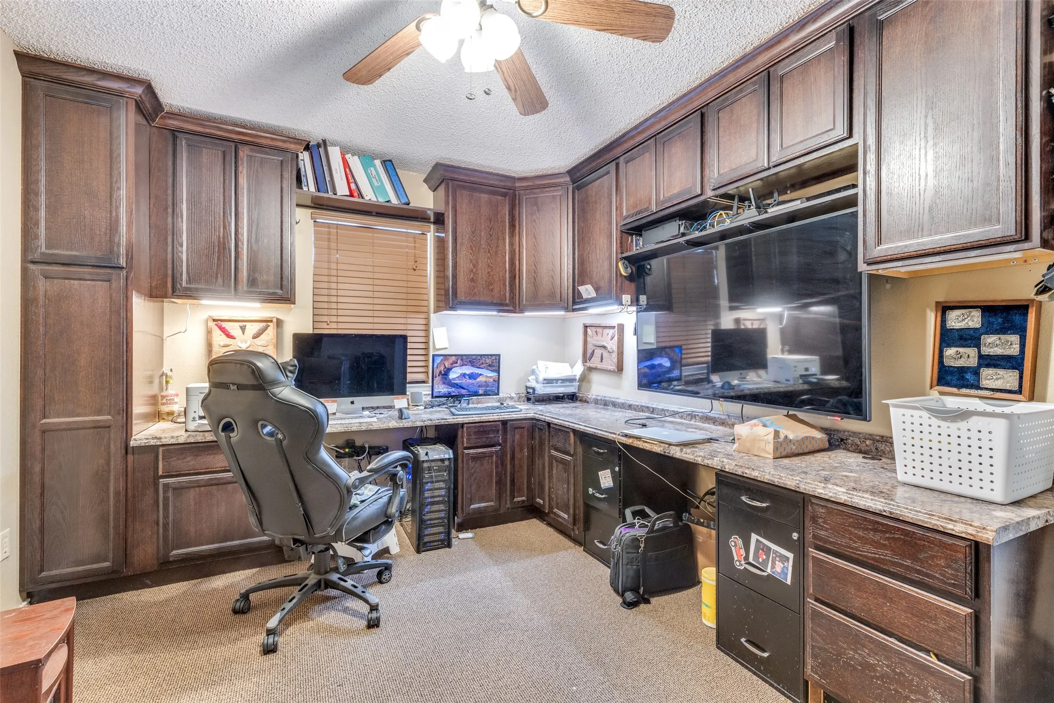 Single Family Residence For Sale in Wise County , 963 County Road 1340, Chico, Texas 76431, 3 Bedrooms, 2 Bathrooms, 3 Garage spaces, 3,760 Sqft, built in 1986, Price $915,000, mls#21266996, Real Estate Agent in Chico, Homes For Sale in Wise county, Homes For Sale in Chico, Realtor in Chico Texas, Real Estate Brokerage Independent Realty Texas, Luminita Cordes Realtor